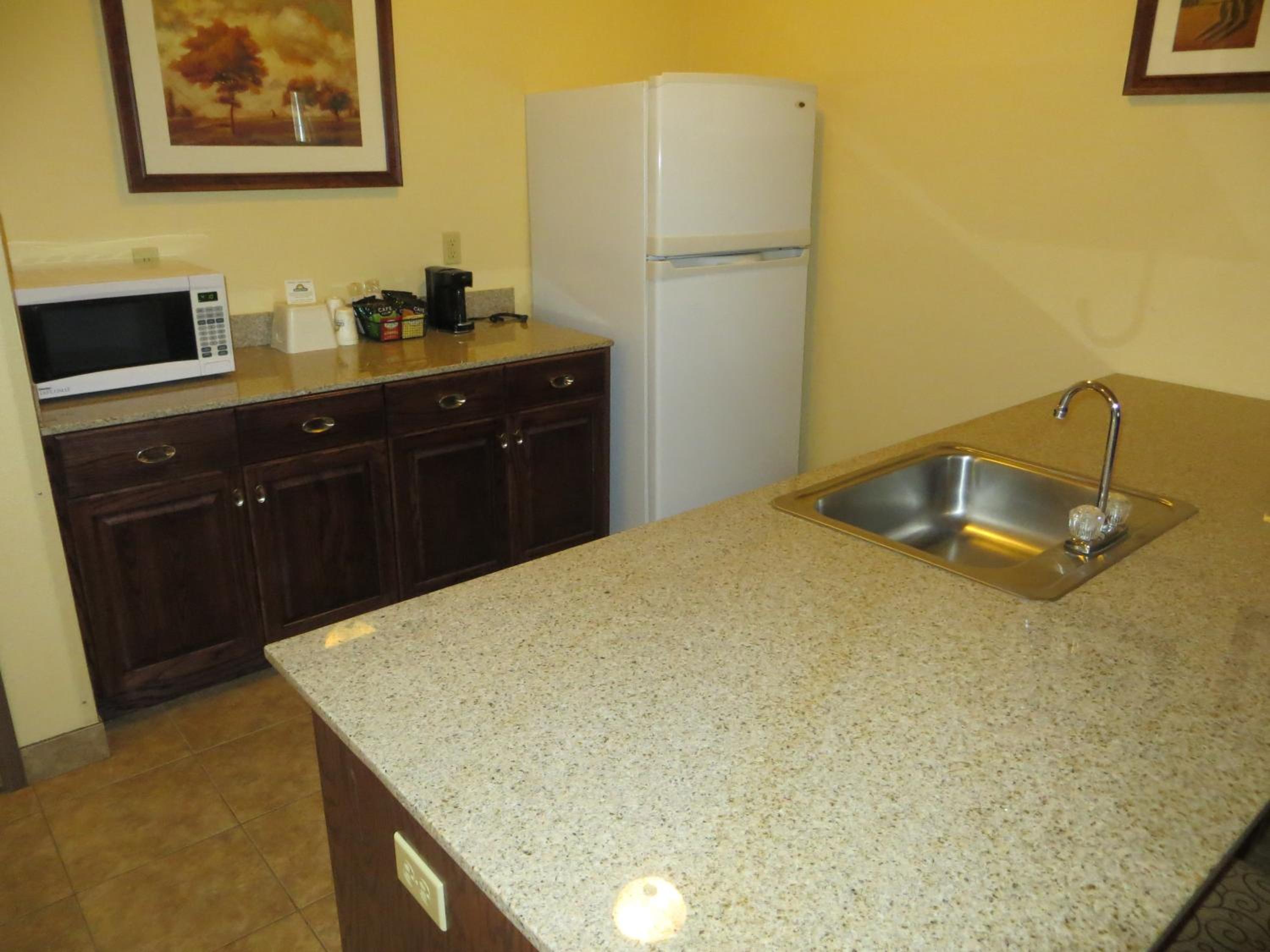 Days Inn by Wyndham Ellis - Property Image 15