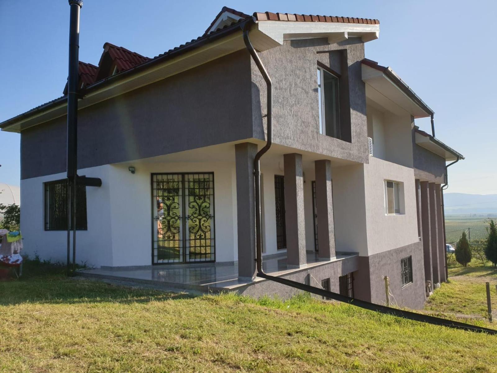 Lidia House view 5