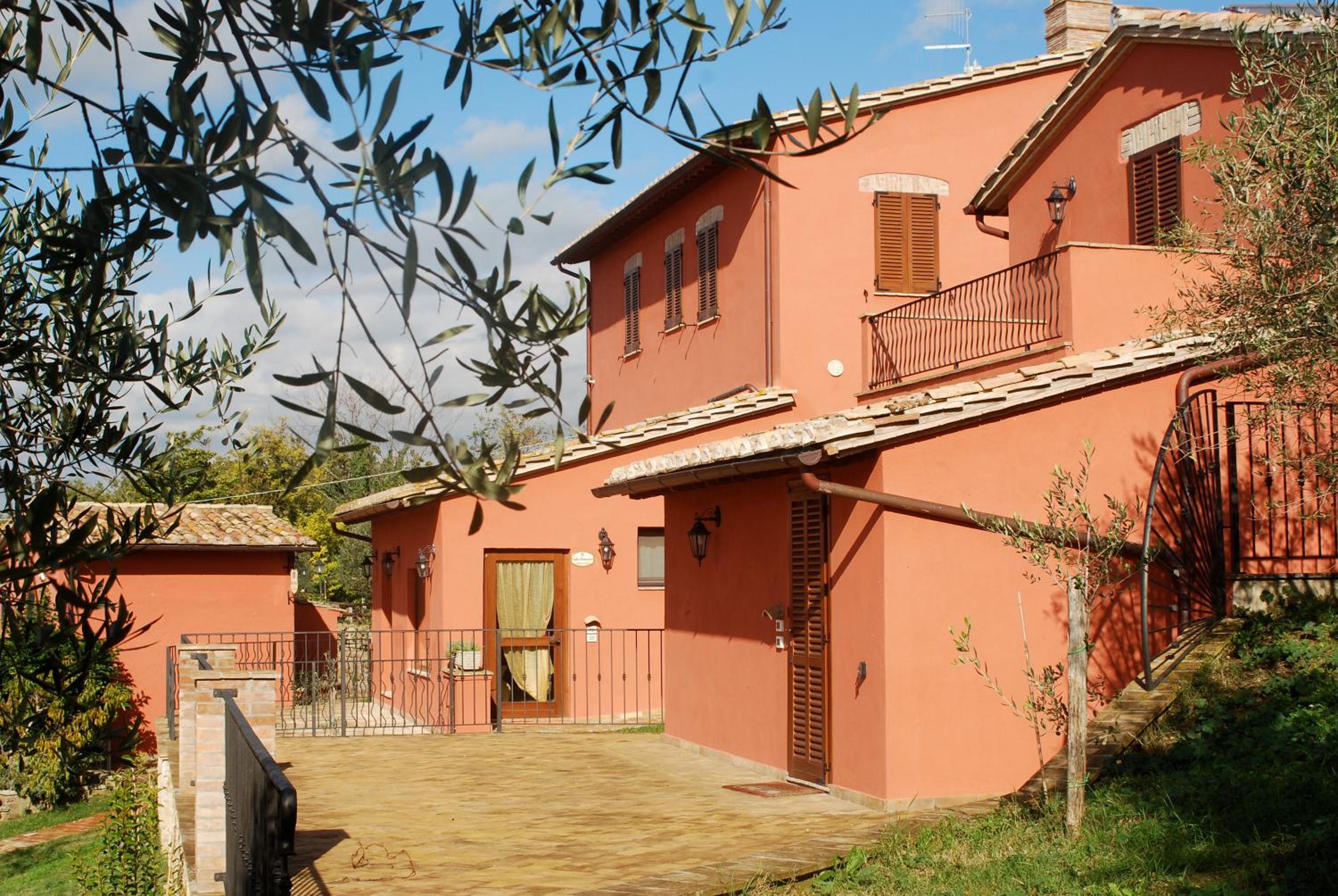 Tenuta San Savino delle Rocchette