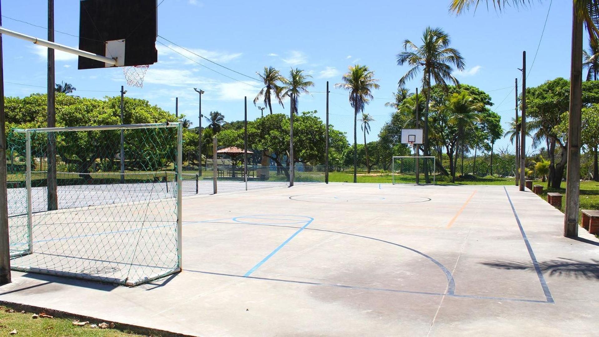 Barramares #54 - Casa com Piscina por Carpediem