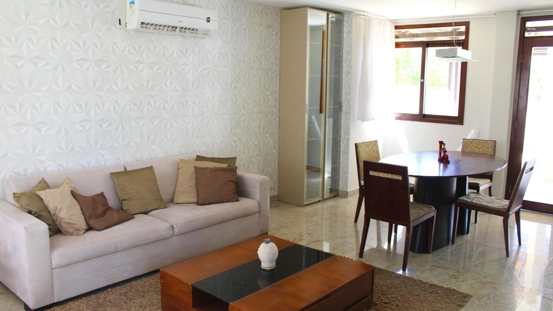 Barramares #54 - Casa com Piscina por Carpediem