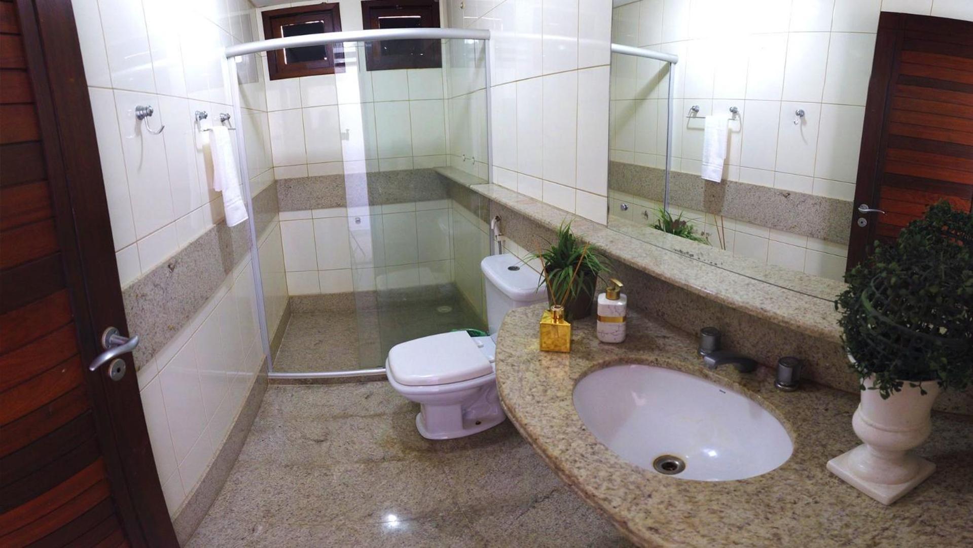 Barramares #54 - Casa com Piscina por Carpediem