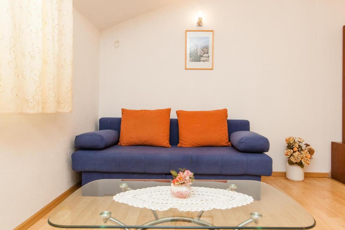 Holiday Home Beata view 3