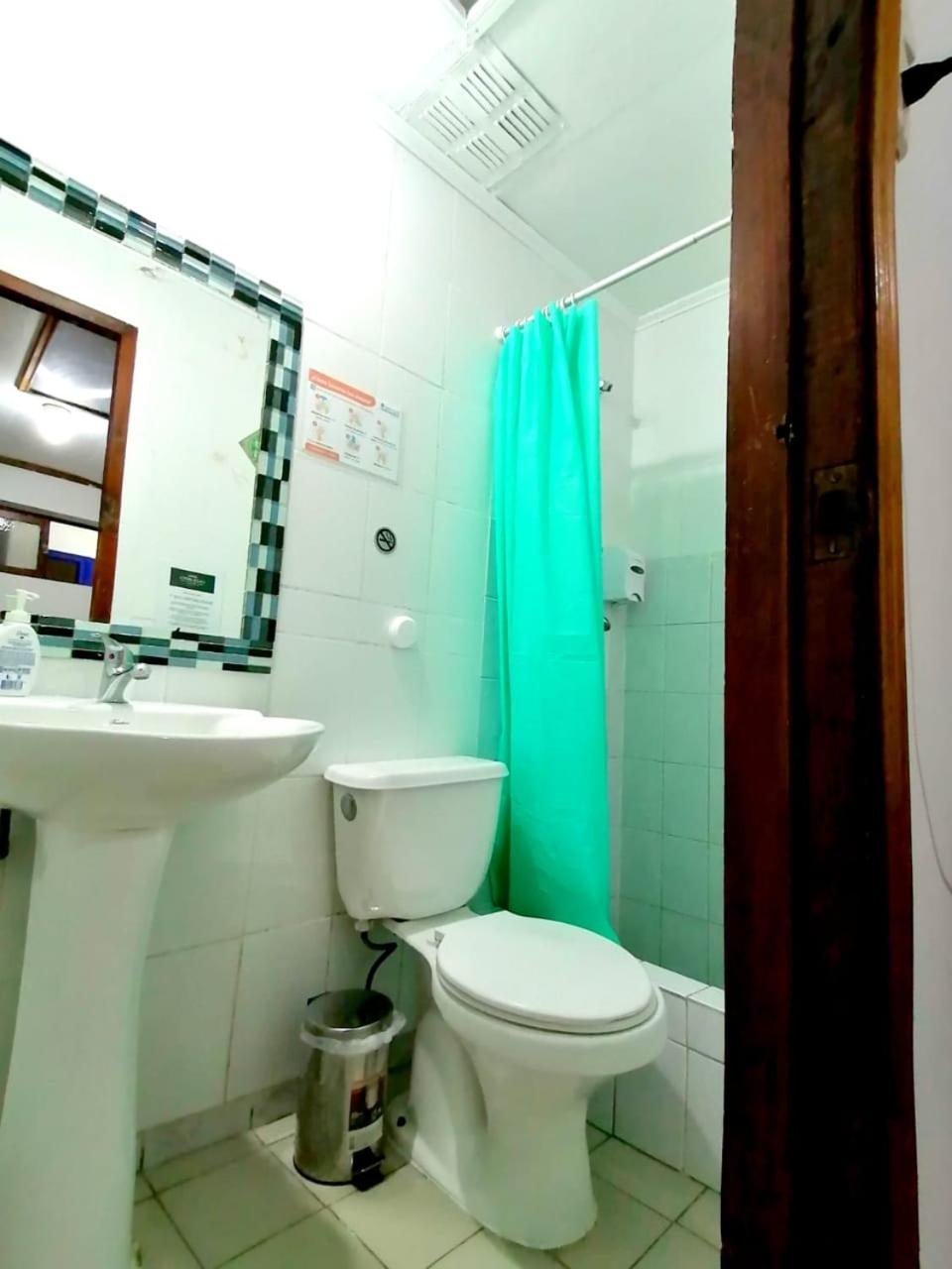 Hostal Caleta Abarca
