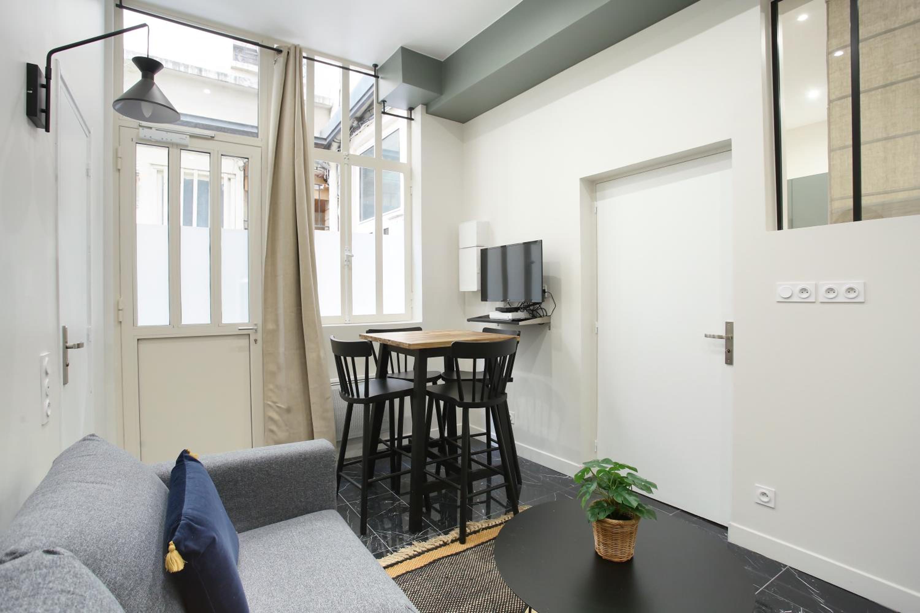 Rent a Room - Residence Charon