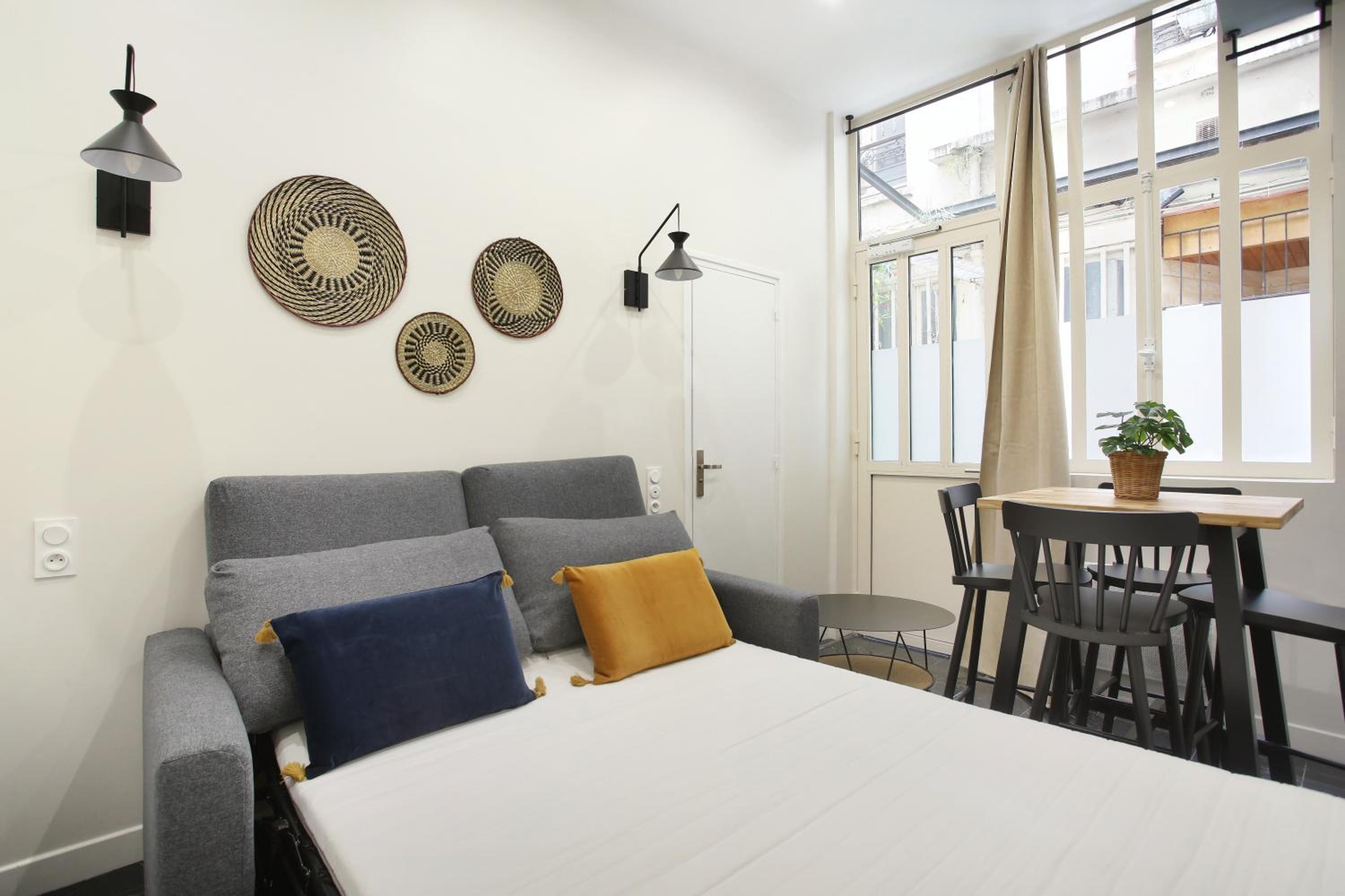 Rent a Room - Residence Charon