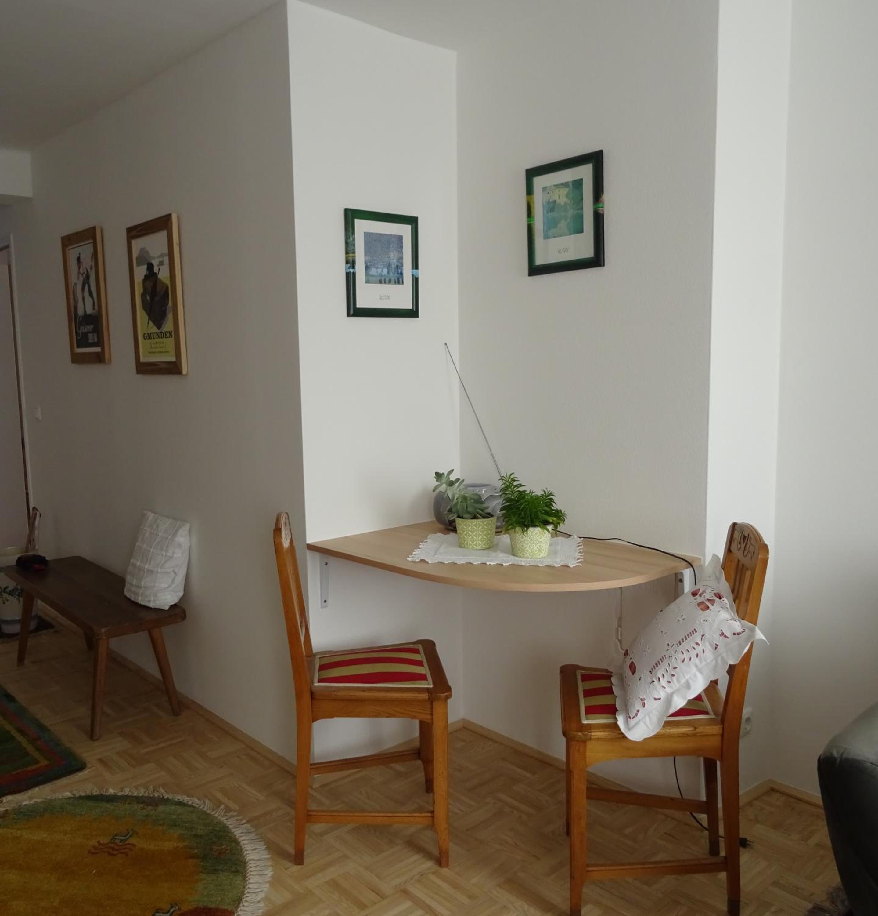 Homely Apartment in the Center with Garden View