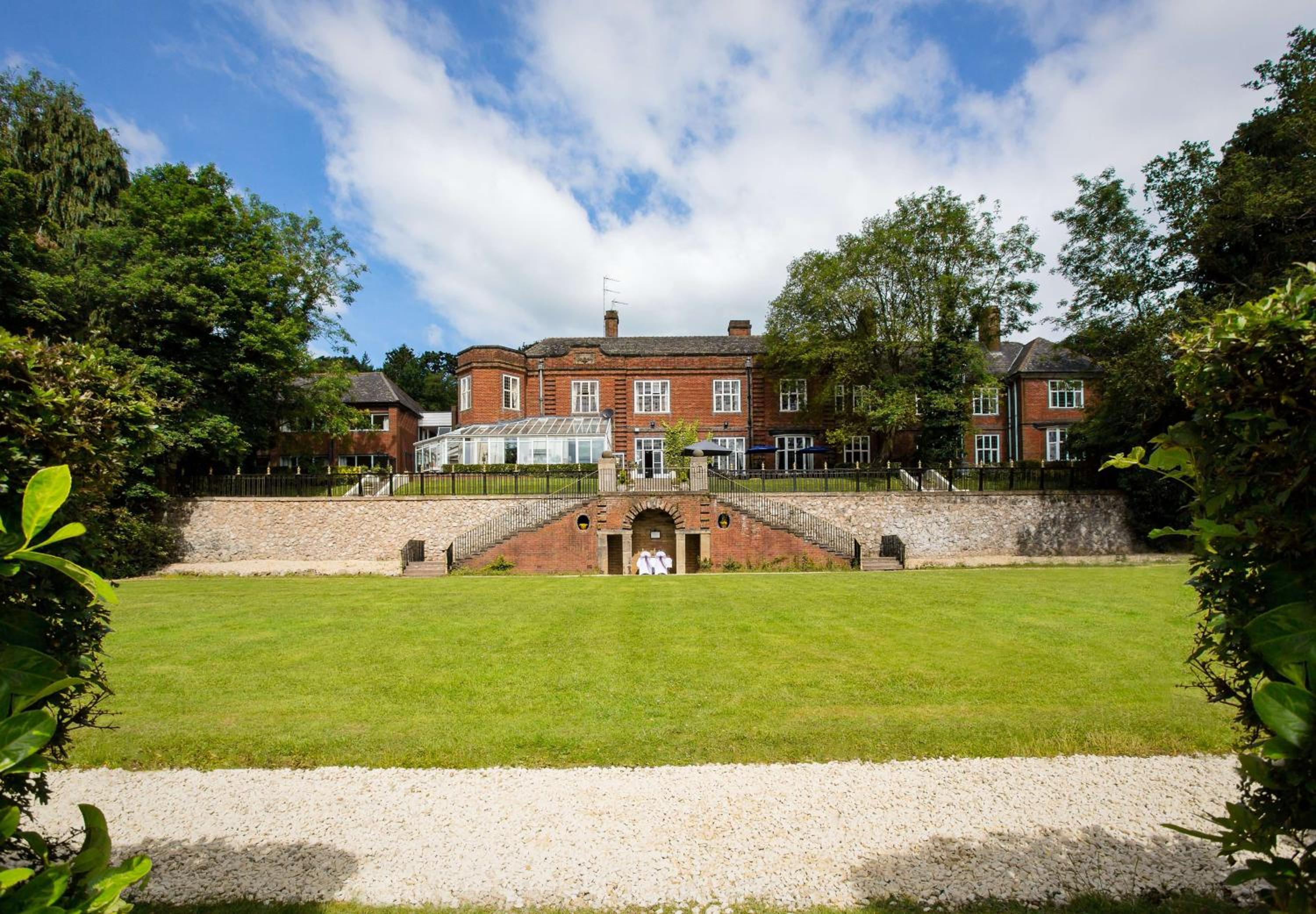 Hotel Southcrest Manor Hotel, Best Western Signature Collection