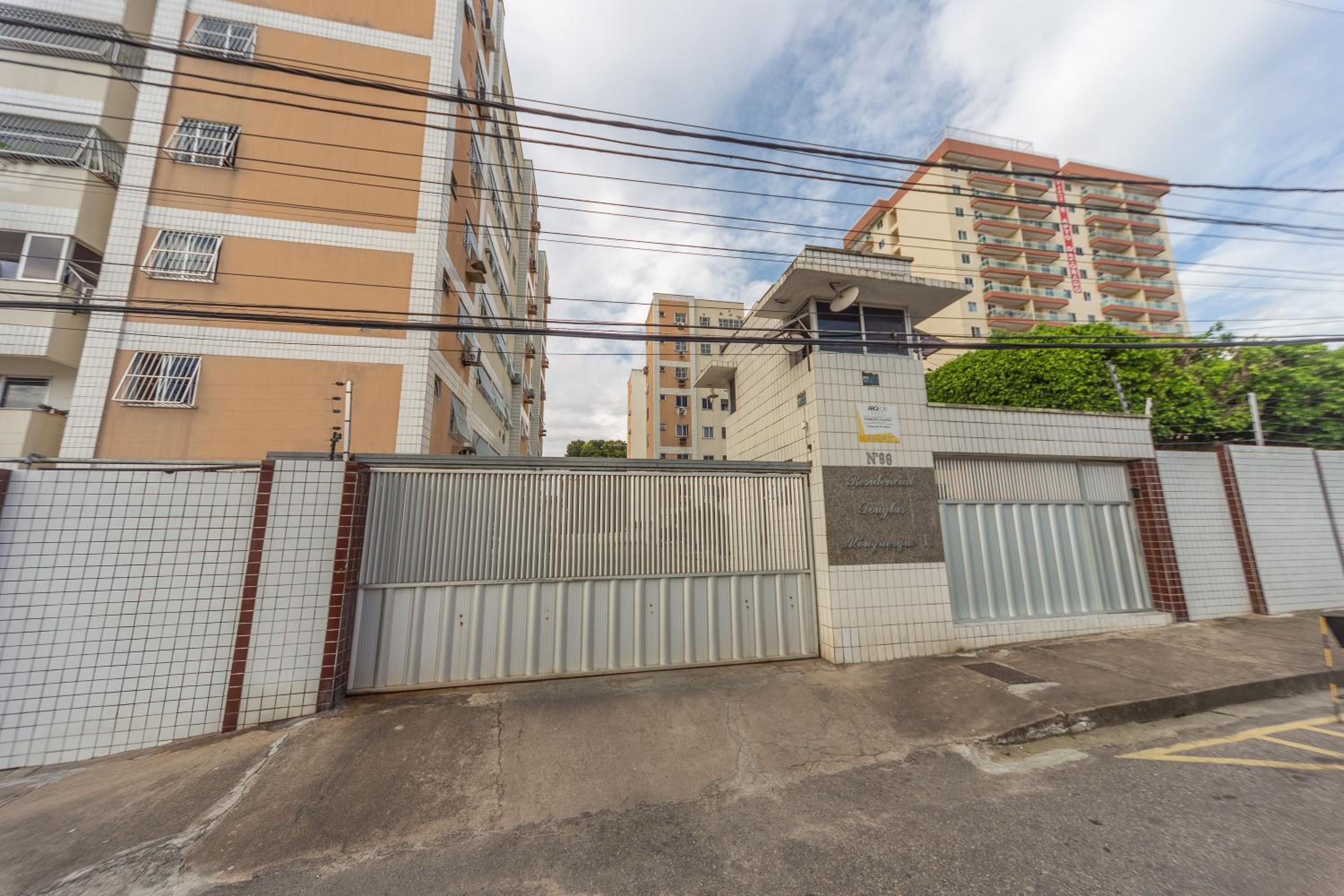 Apartamento com 3 quartos mobiliado Damas Fortaleza