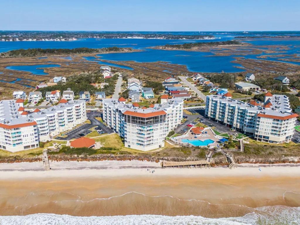 Ocean view, 2BR, 2BA Condo, St Regis 3213, Topsail, NC