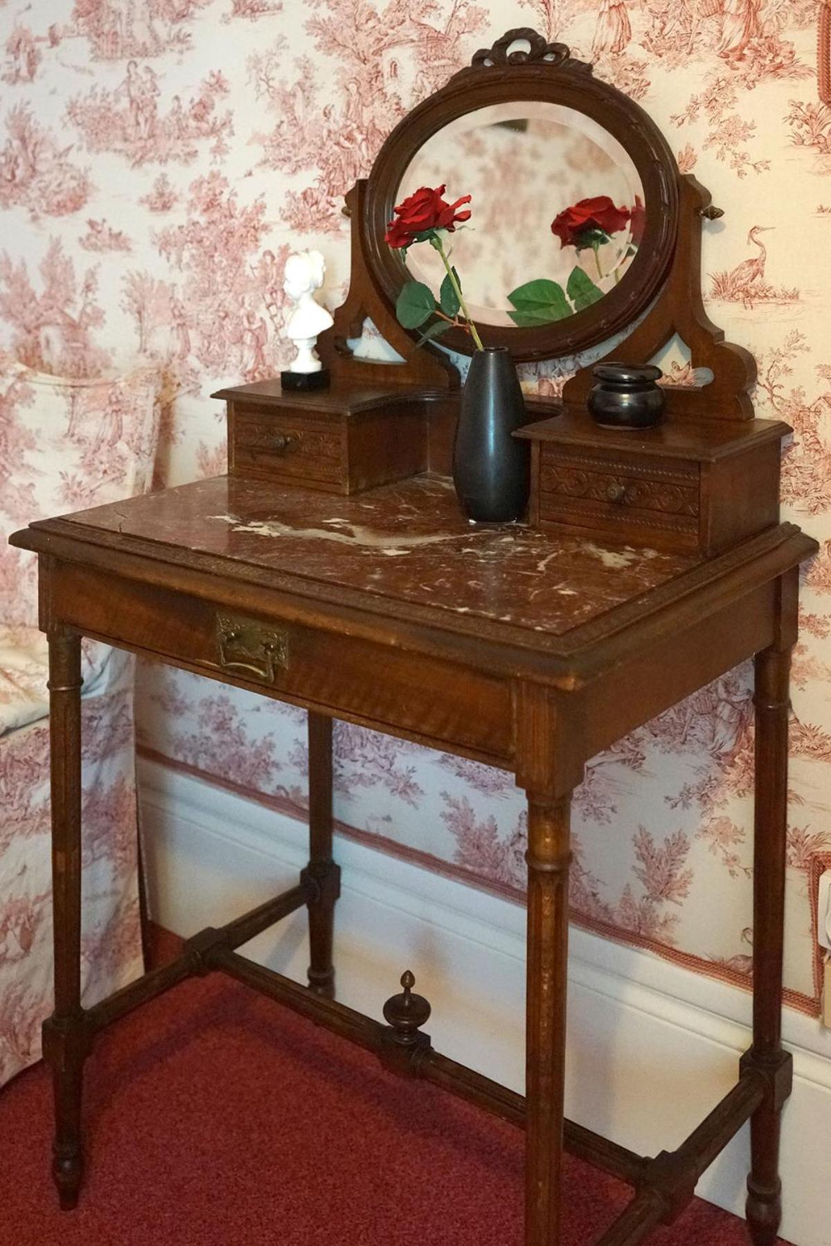 Photo 10