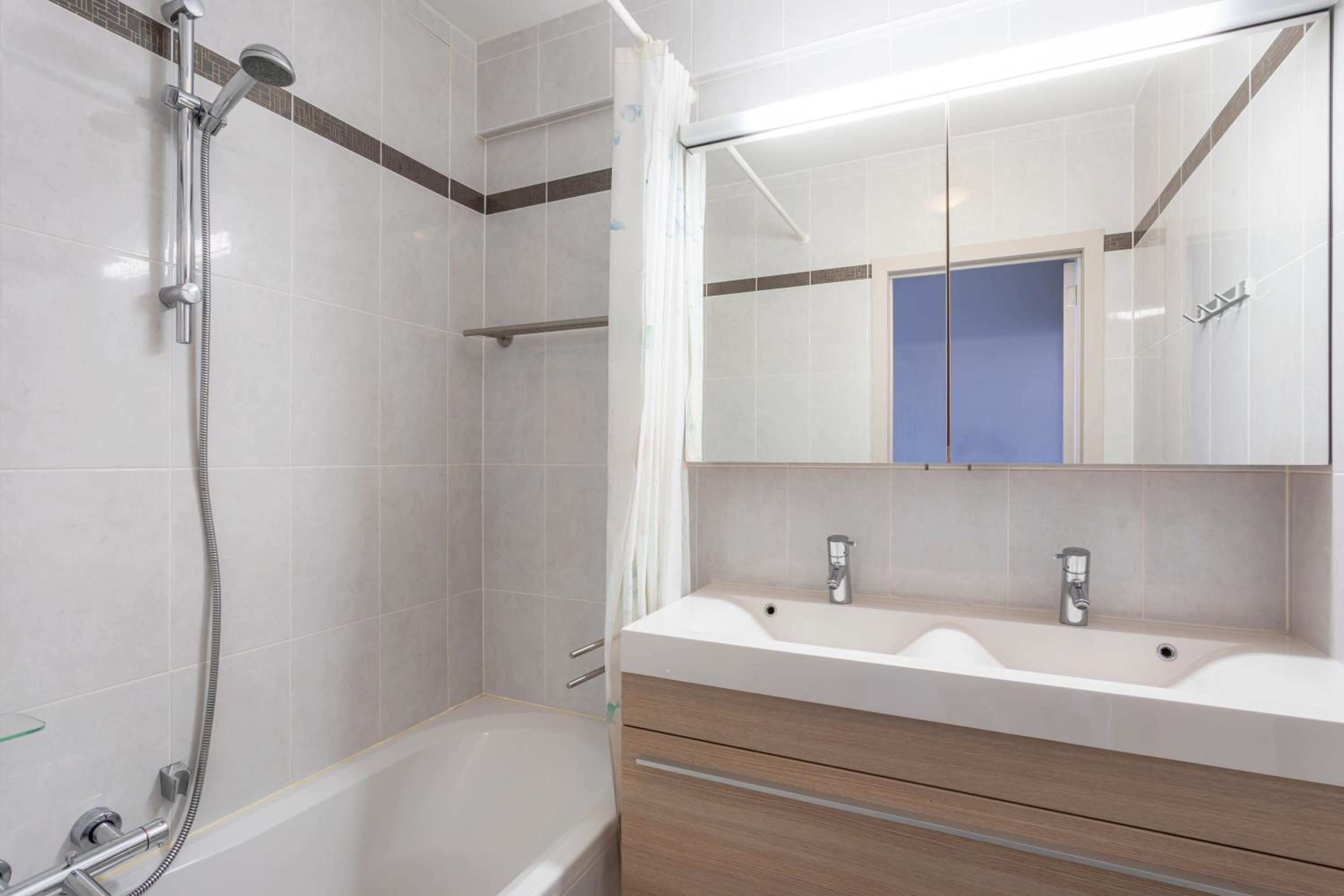 Frudor 0401 - 2 bedrooms 5p - sunny and centrally located