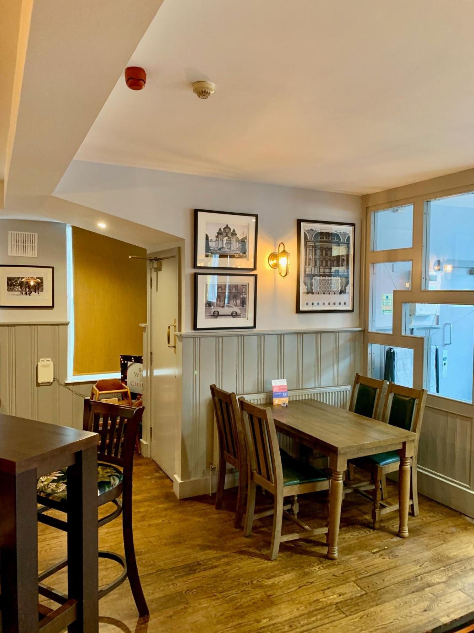 The Crown Hotel