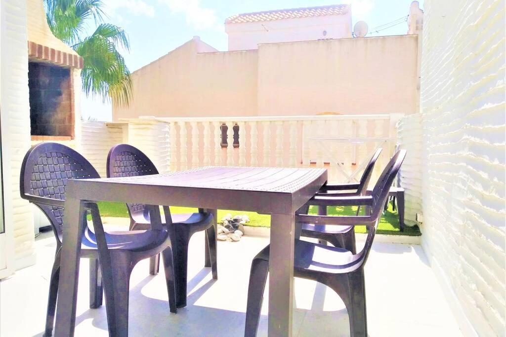 Townhouse with bbq and pools - Costa Hispania view 5