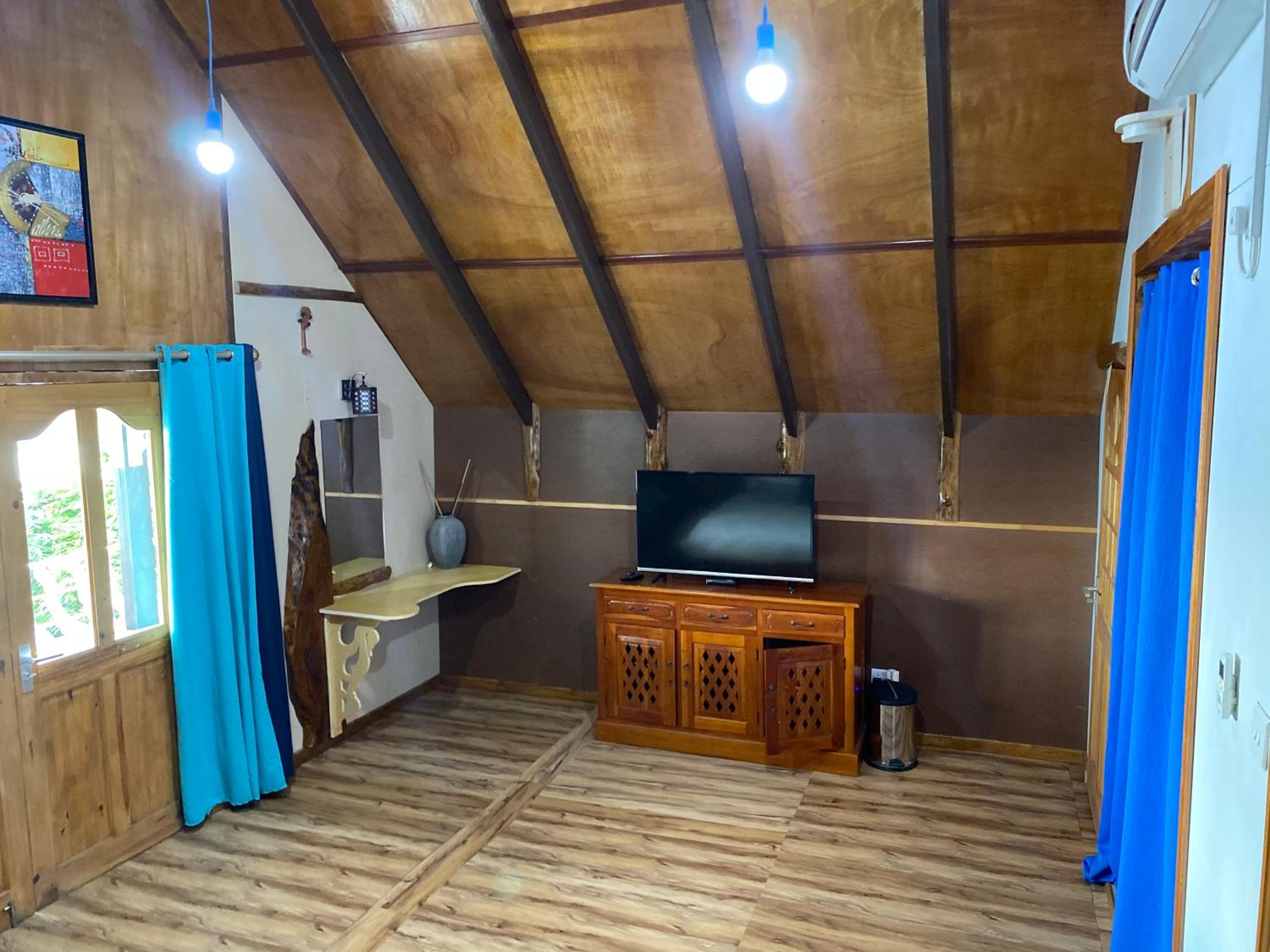 Mouggae Blues Villas, photo 17