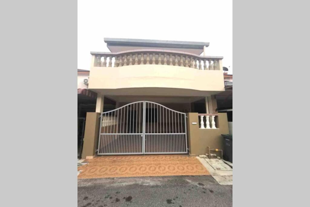 Mersing Fun Beach Home Services photo 7