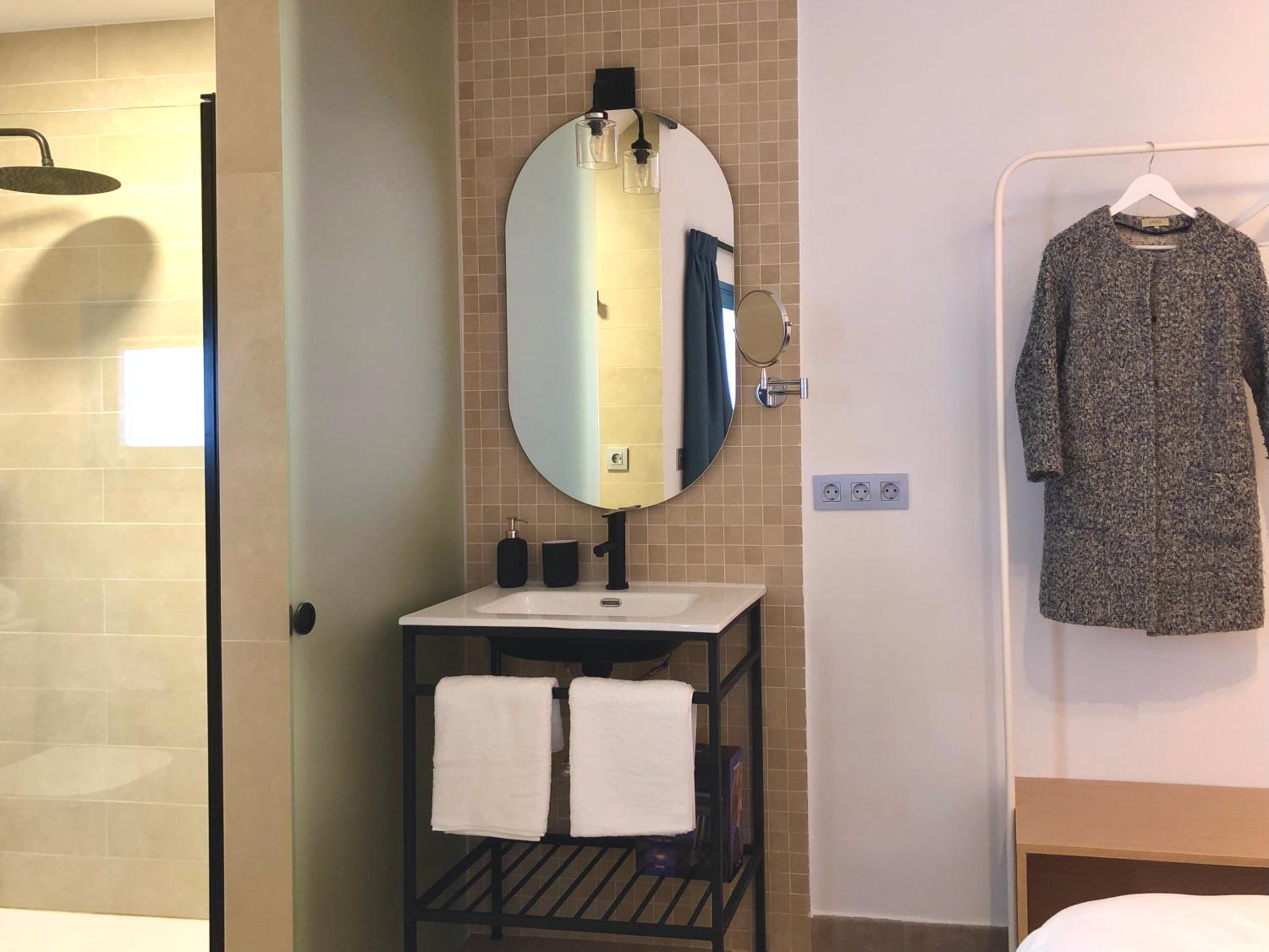 ChezmoiHomes PATIO de LUZ - Stylish apartments in Párraga 13