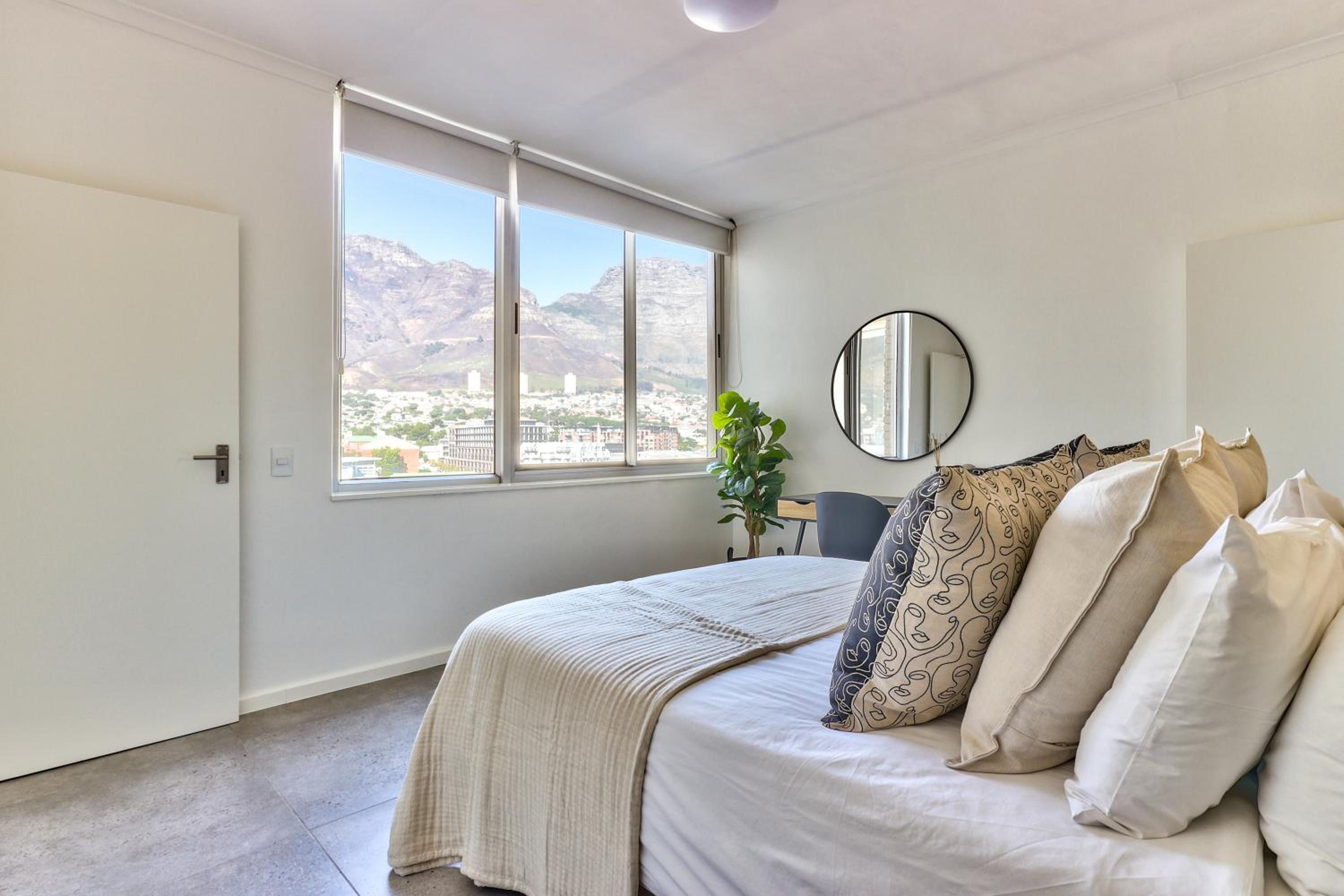 Perspectives 2 Bedroom/ 2 Bathroom Apartment view 5