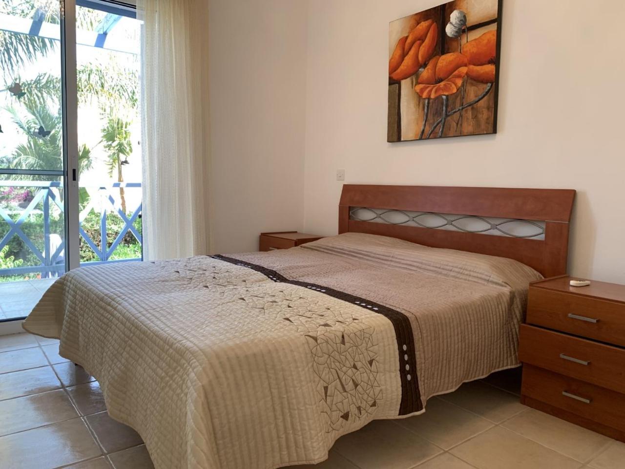 Polis Beach Villa