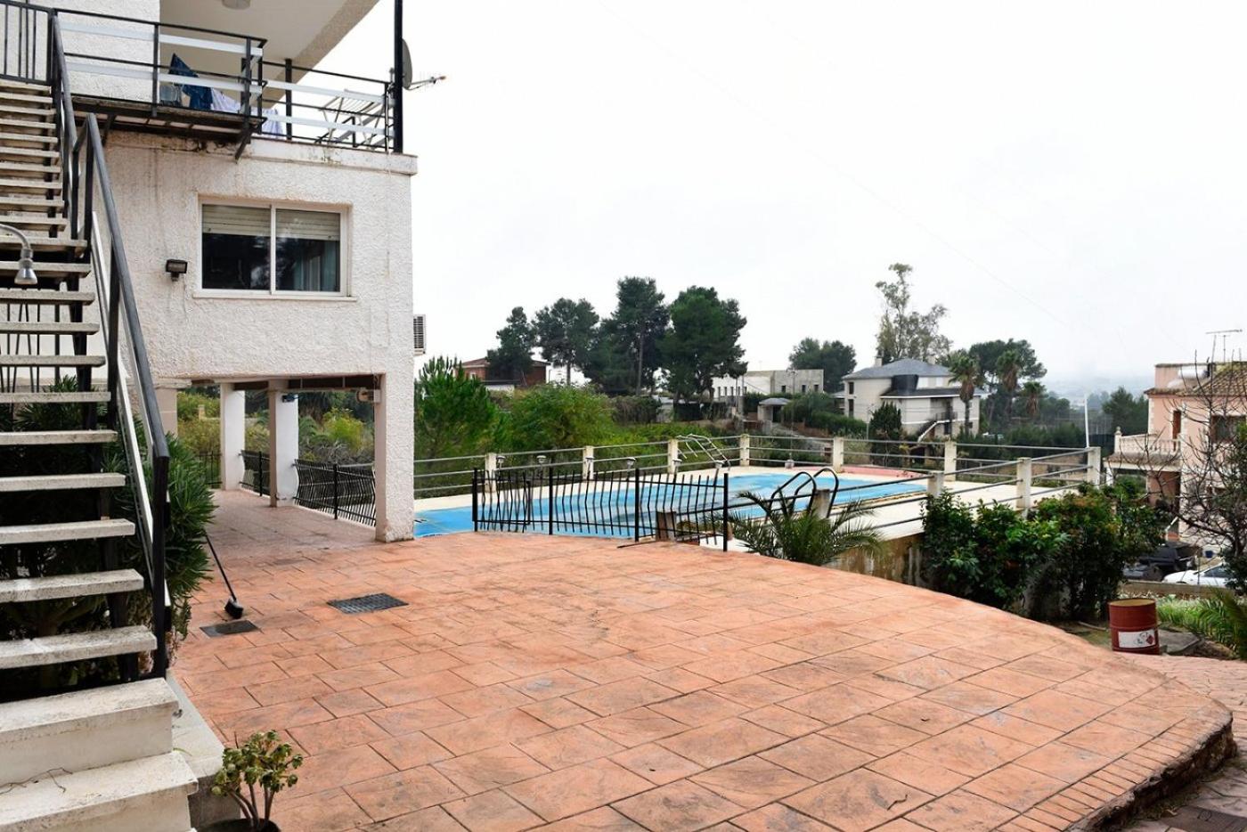 Calicanto House & Pool view 4
