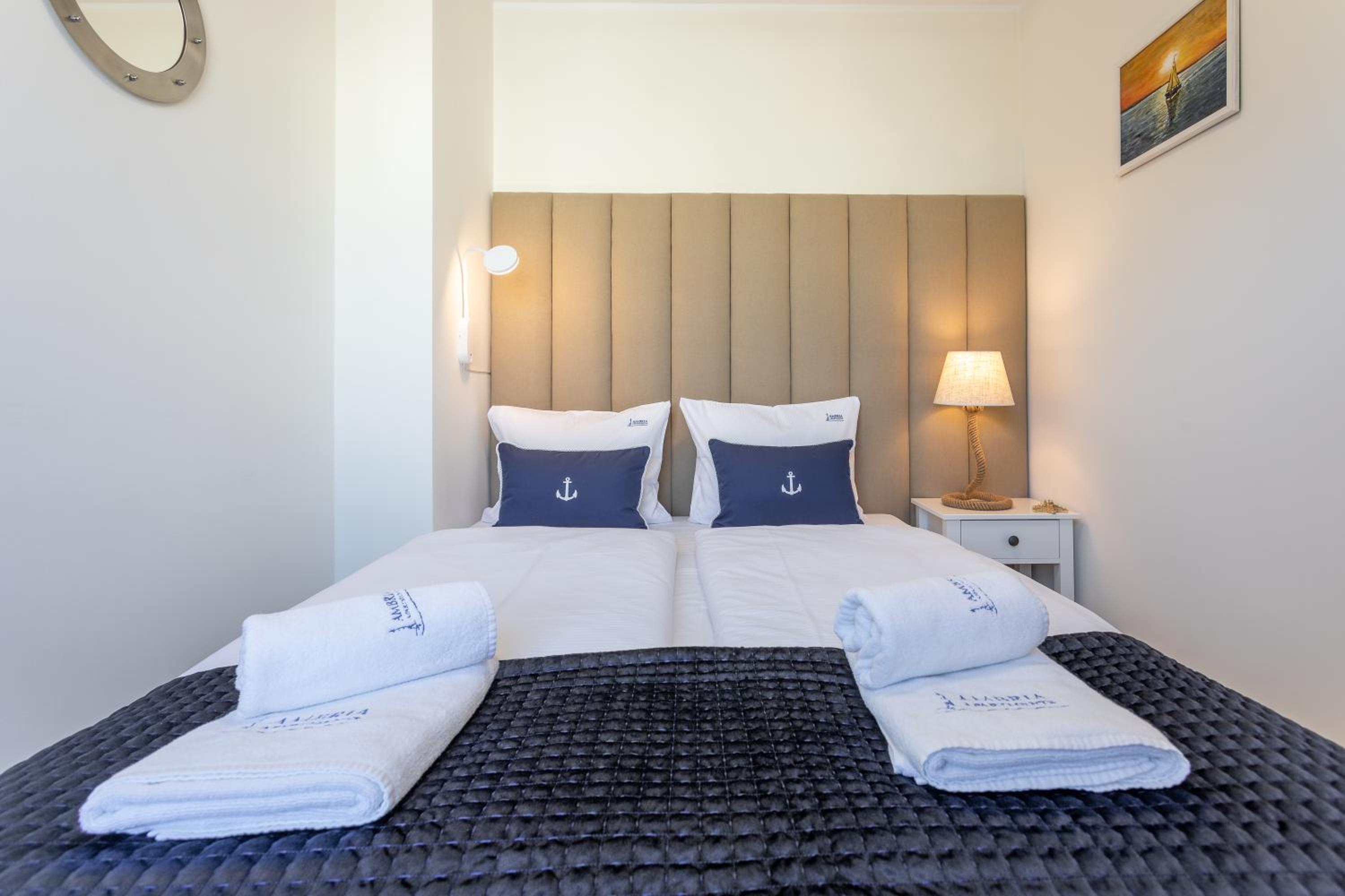 Ambria Apartments Rose view 4