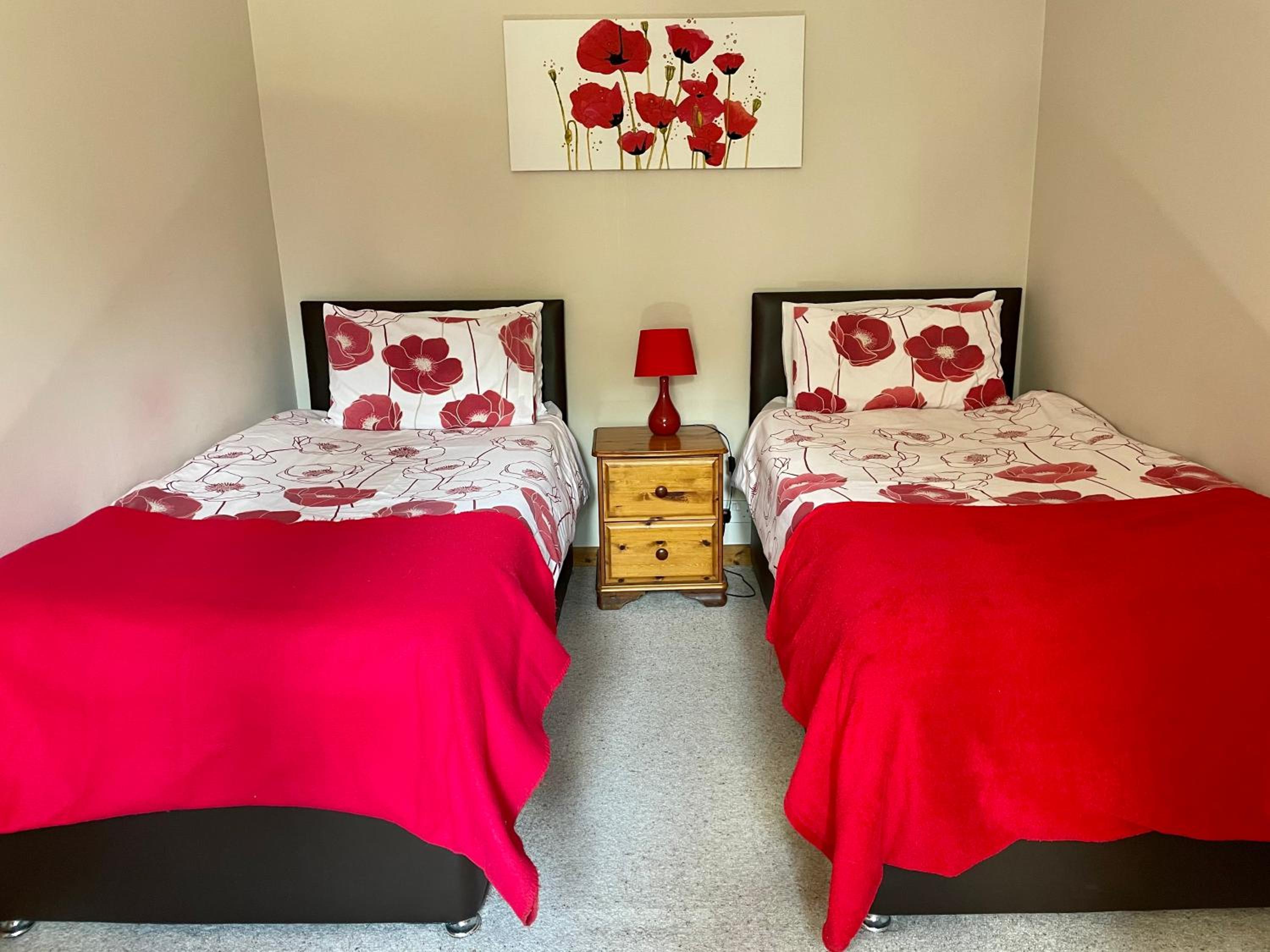 Derrybrook Cottage, Twin or Superking, Seven Springs Cottages view 5