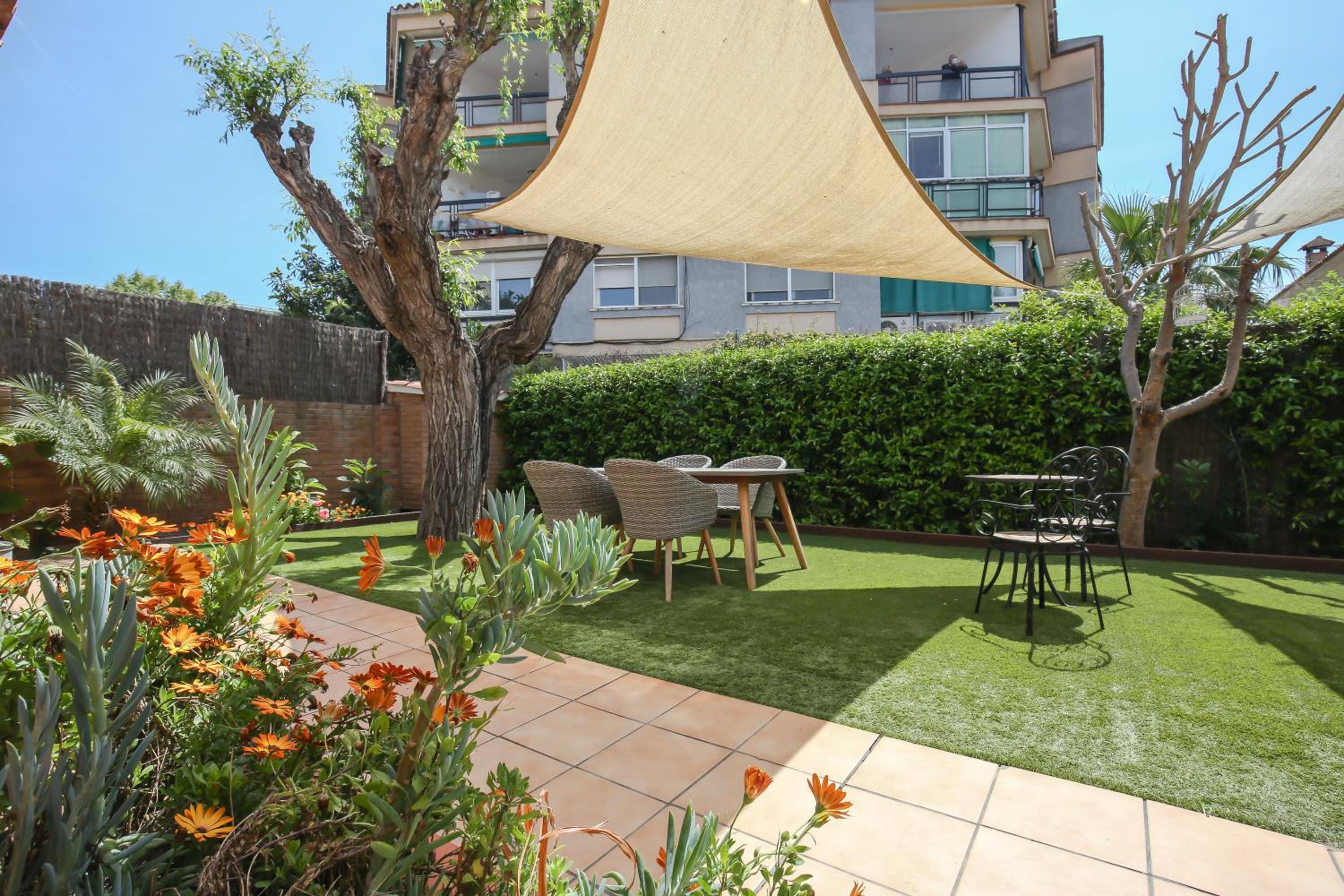 Rambla de Marisol Apartments
