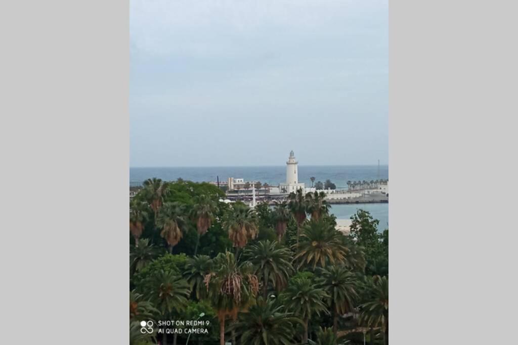 NUEVO APARTAMENTO LUJO PLAYA MALAGUETA-CENTRO