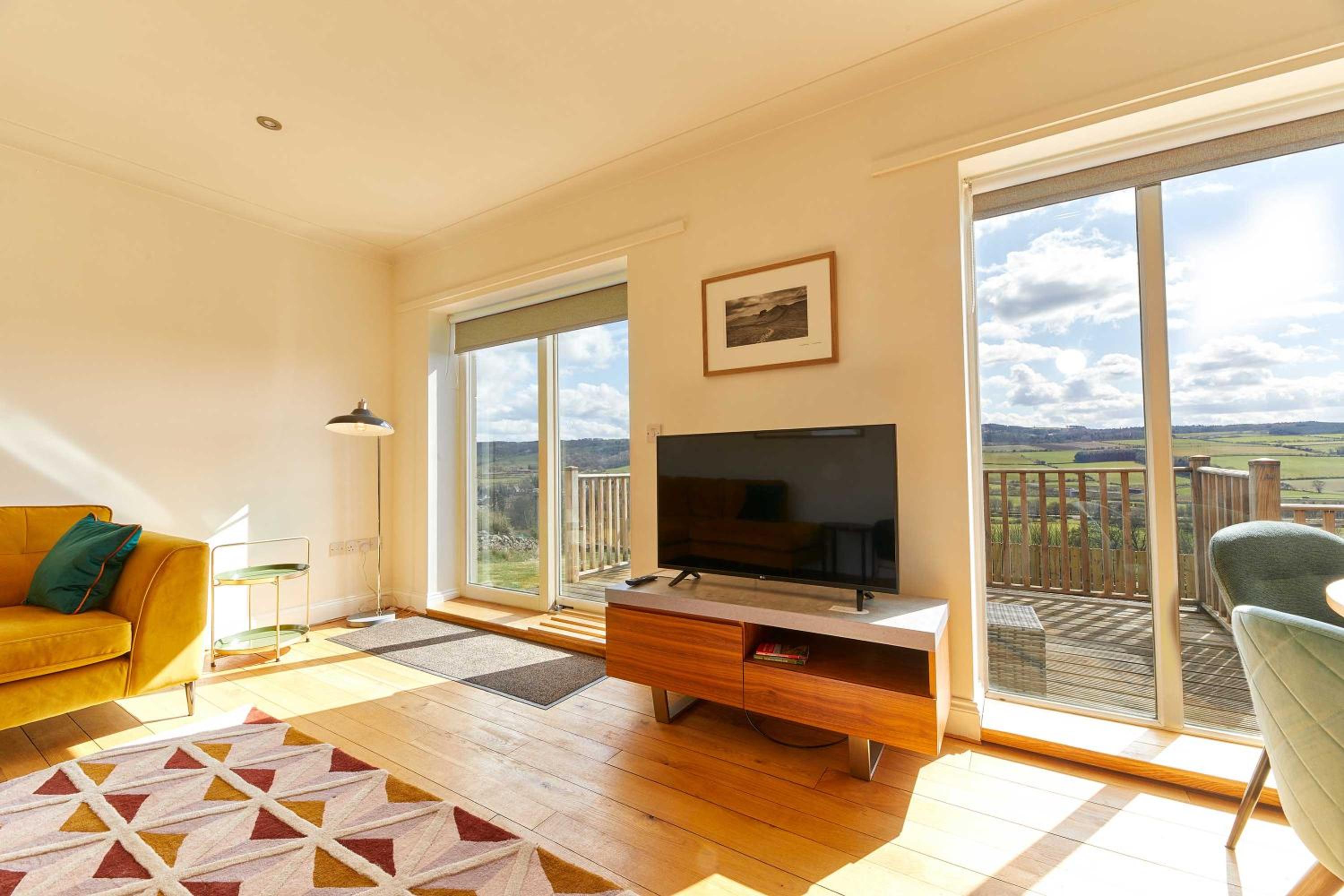 Host & Stay - Strathview view 5