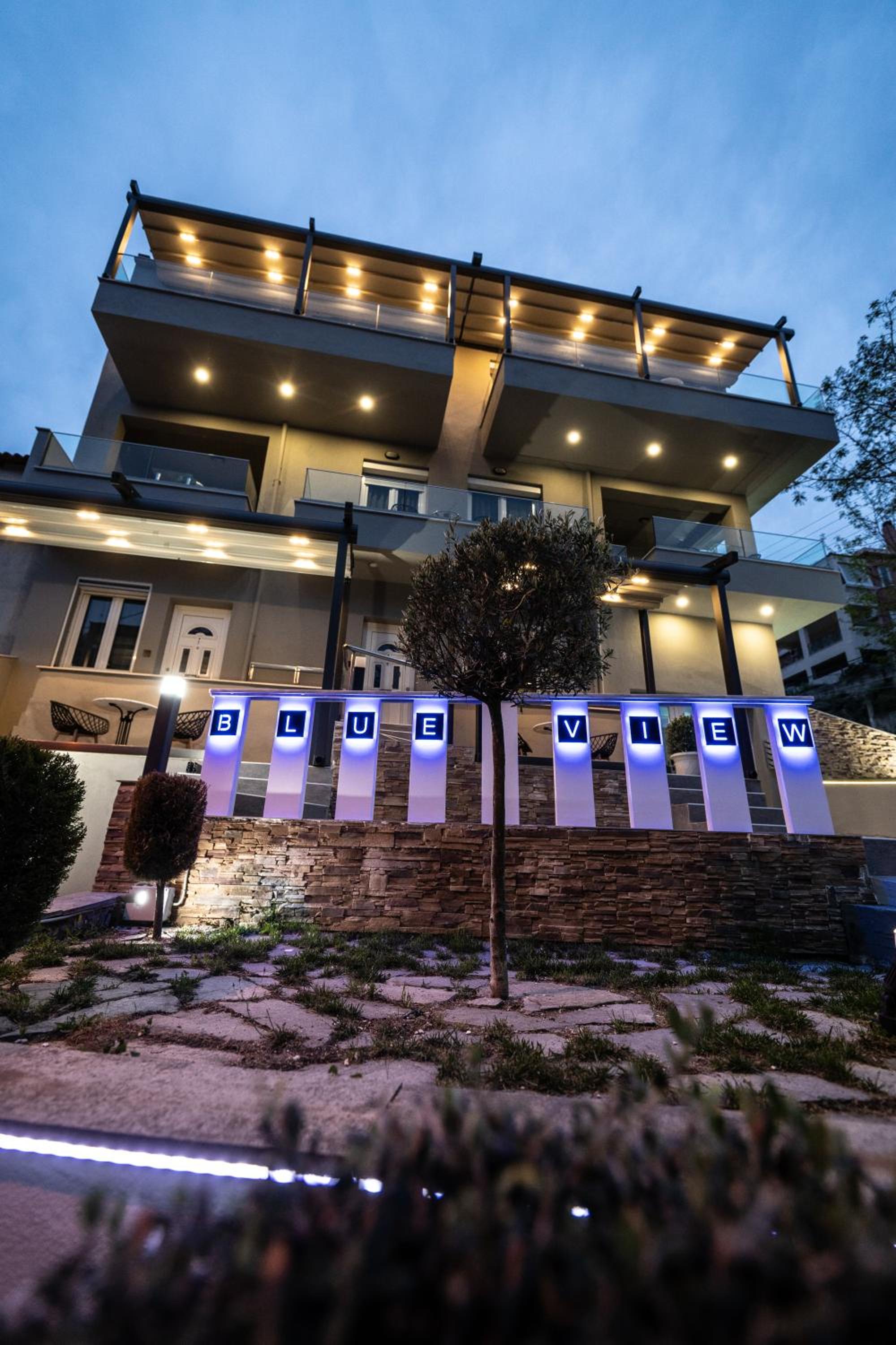 Hotel Blue View Apartments - Image 1