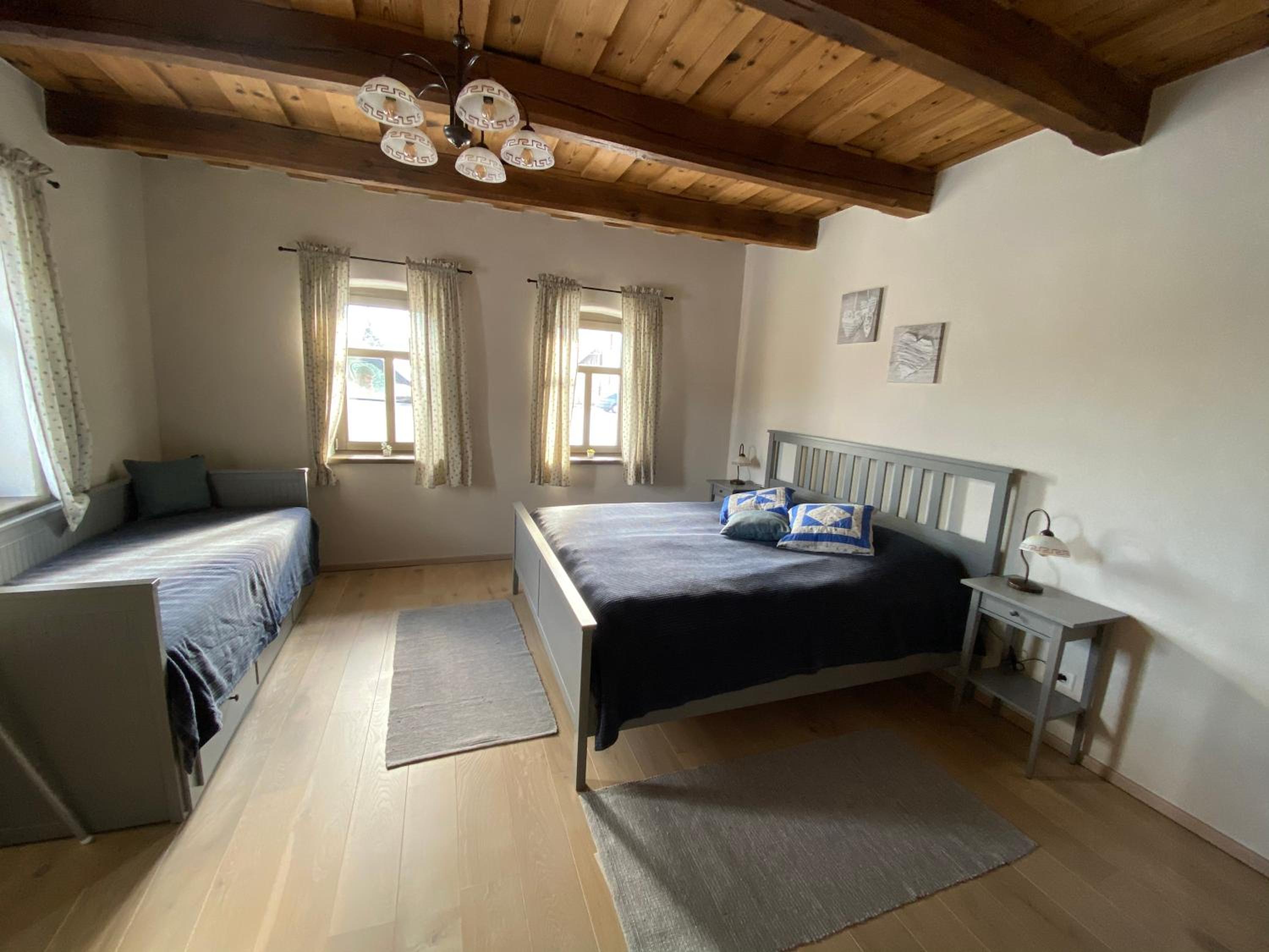 Biely domček view 5