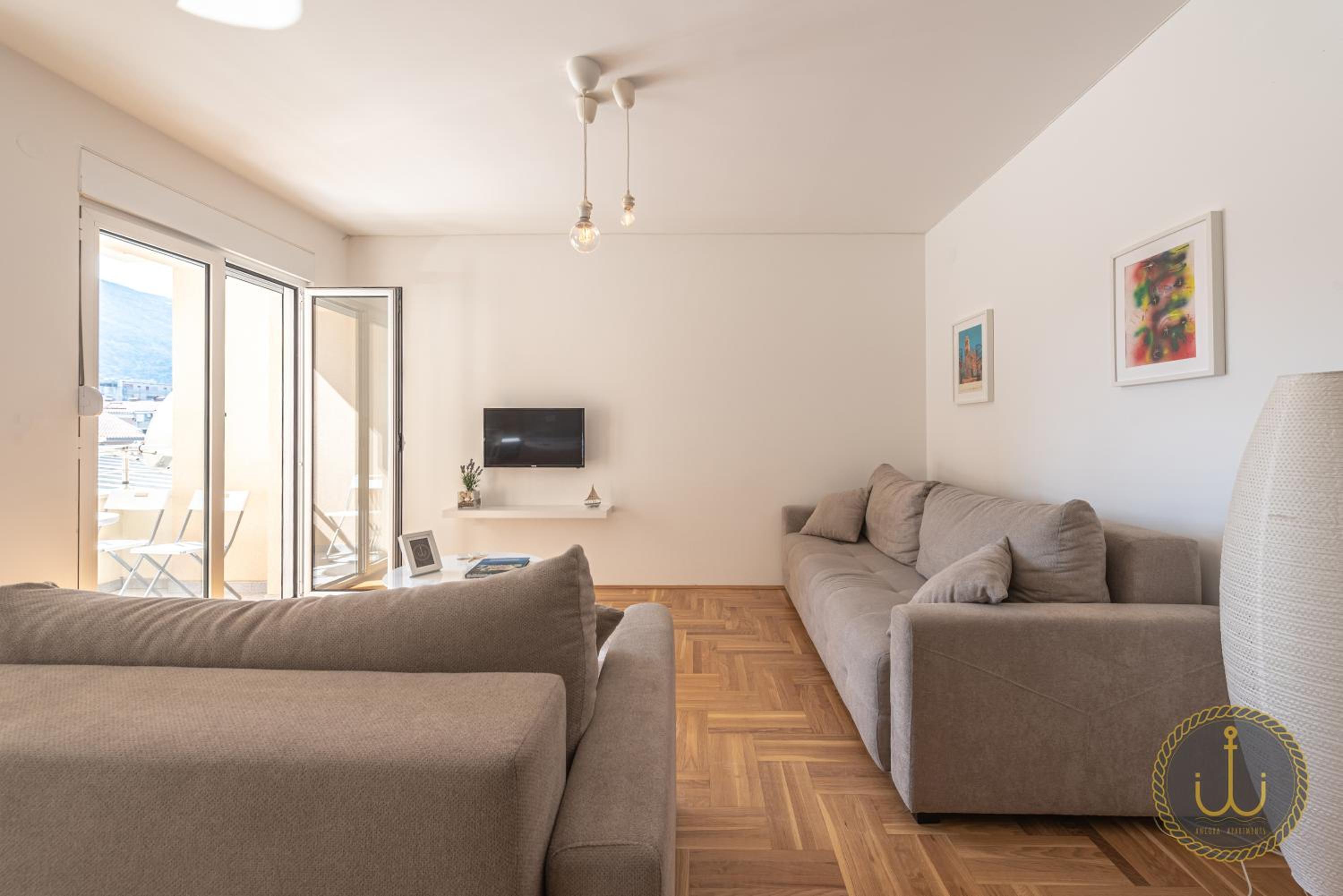 Ancora 3 view 3