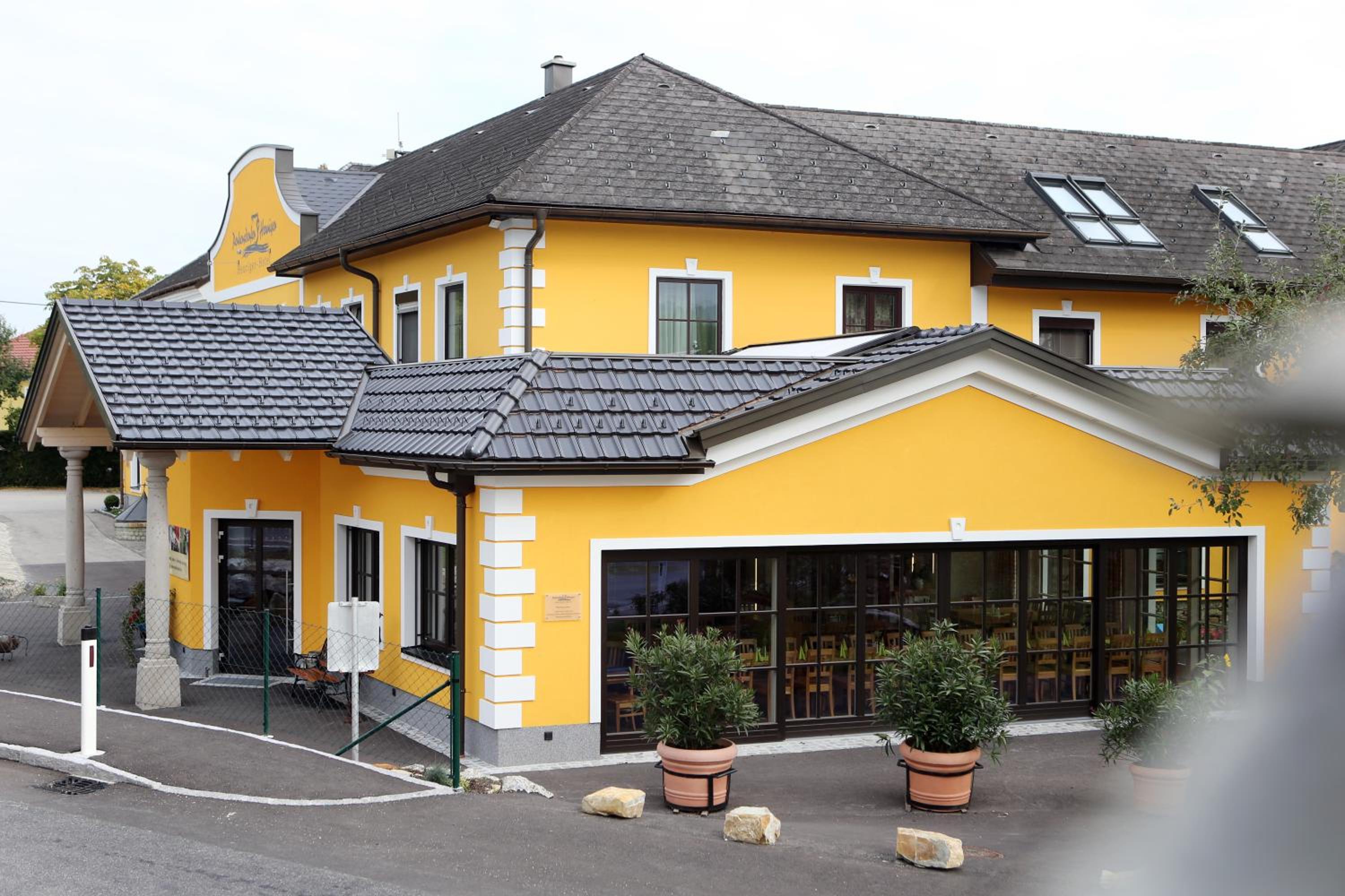 Perbersdorfer Heuriger