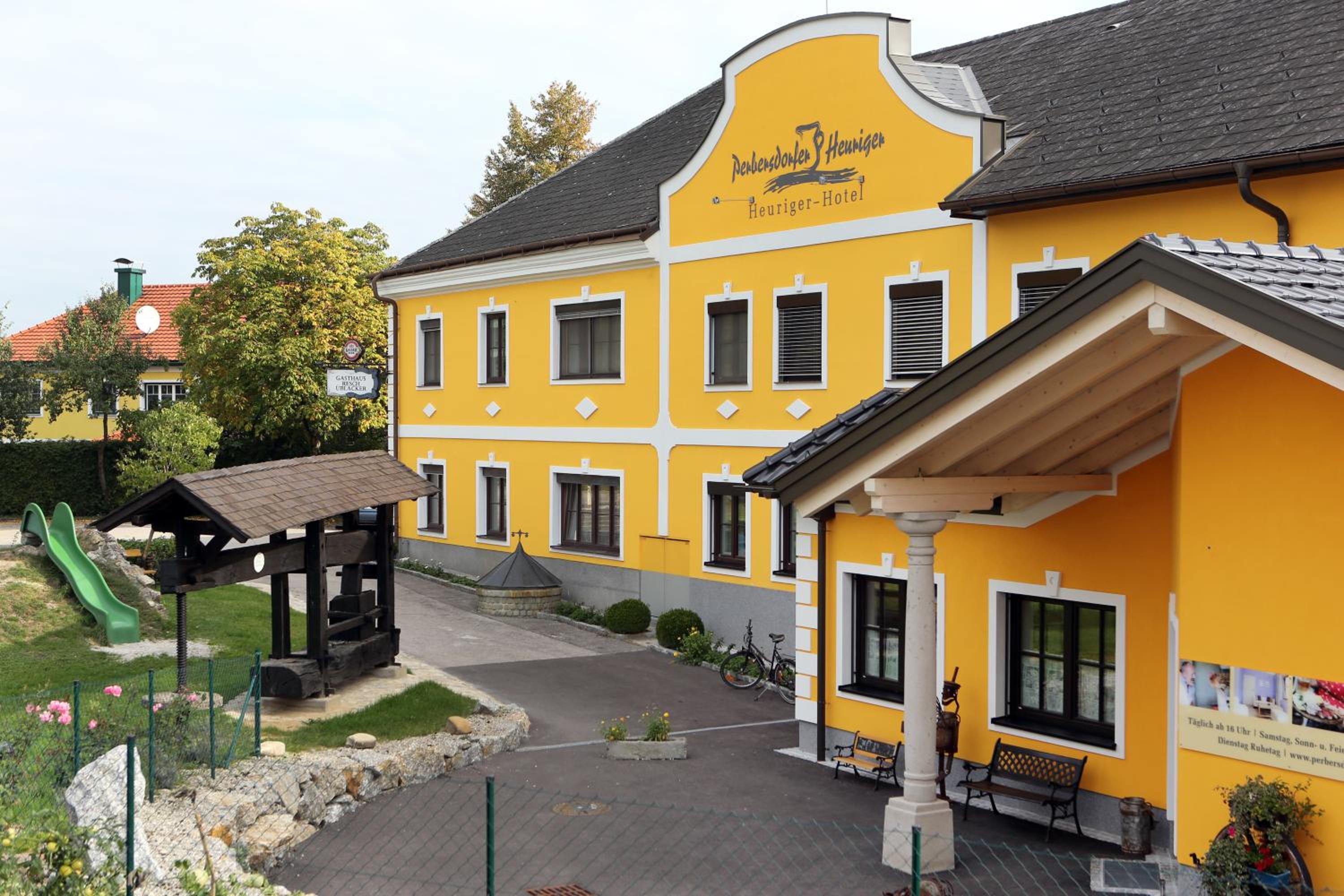 Perbersdorfer Heuriger