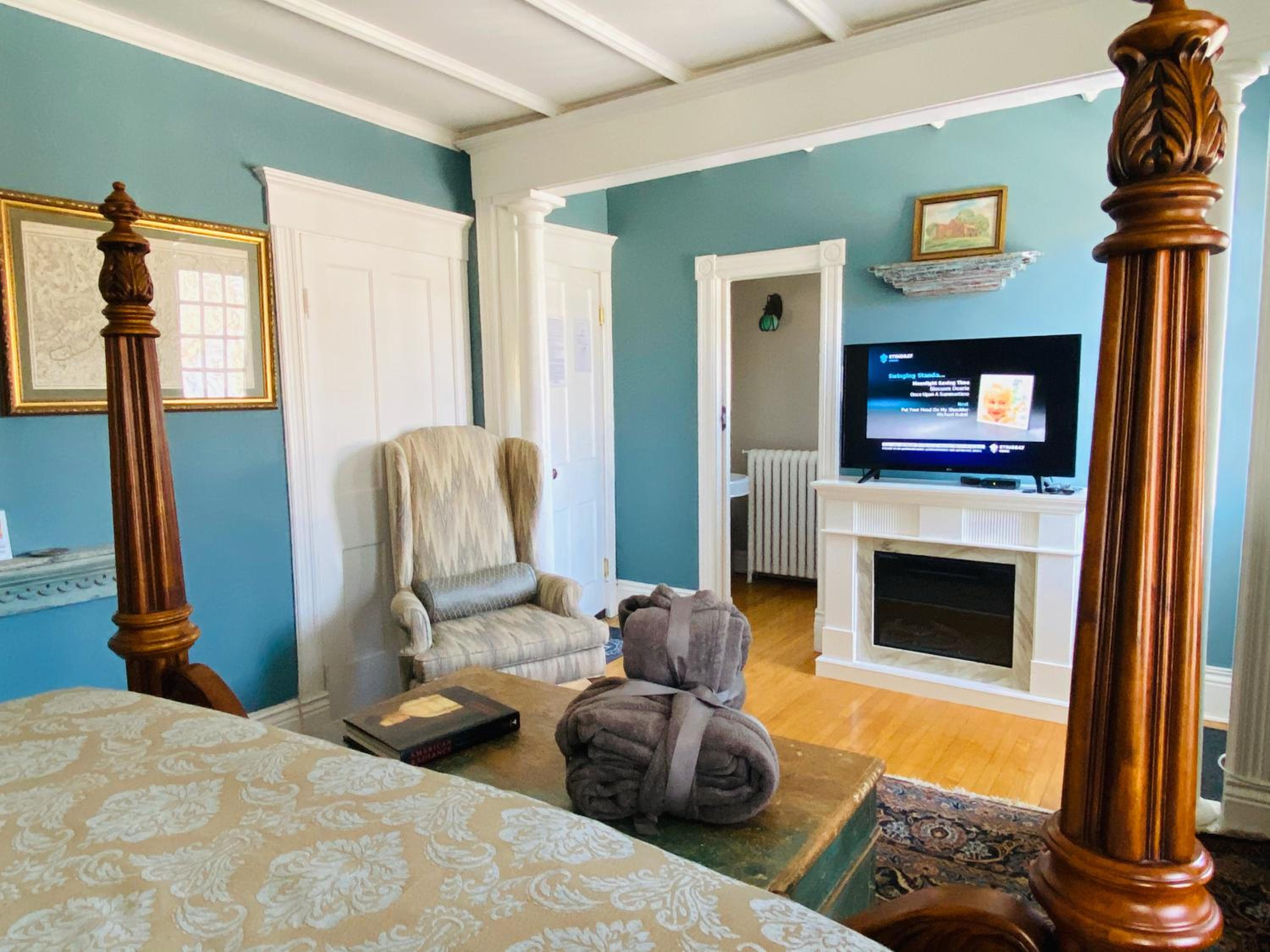 1000 Islands Bed and Breakfast-The Bulloch House