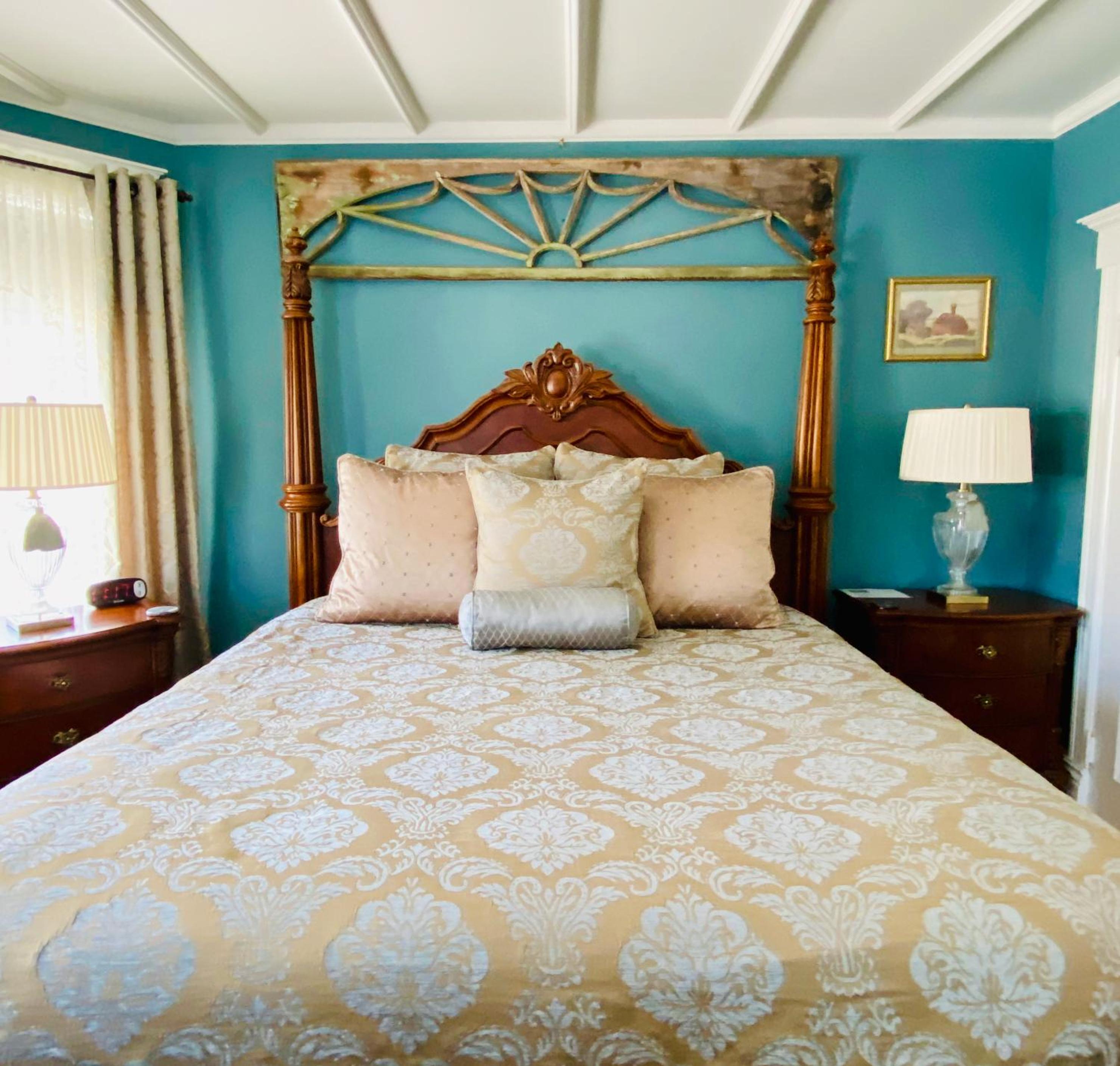 1000 Islands Bed and Breakfast-The Bulloch House