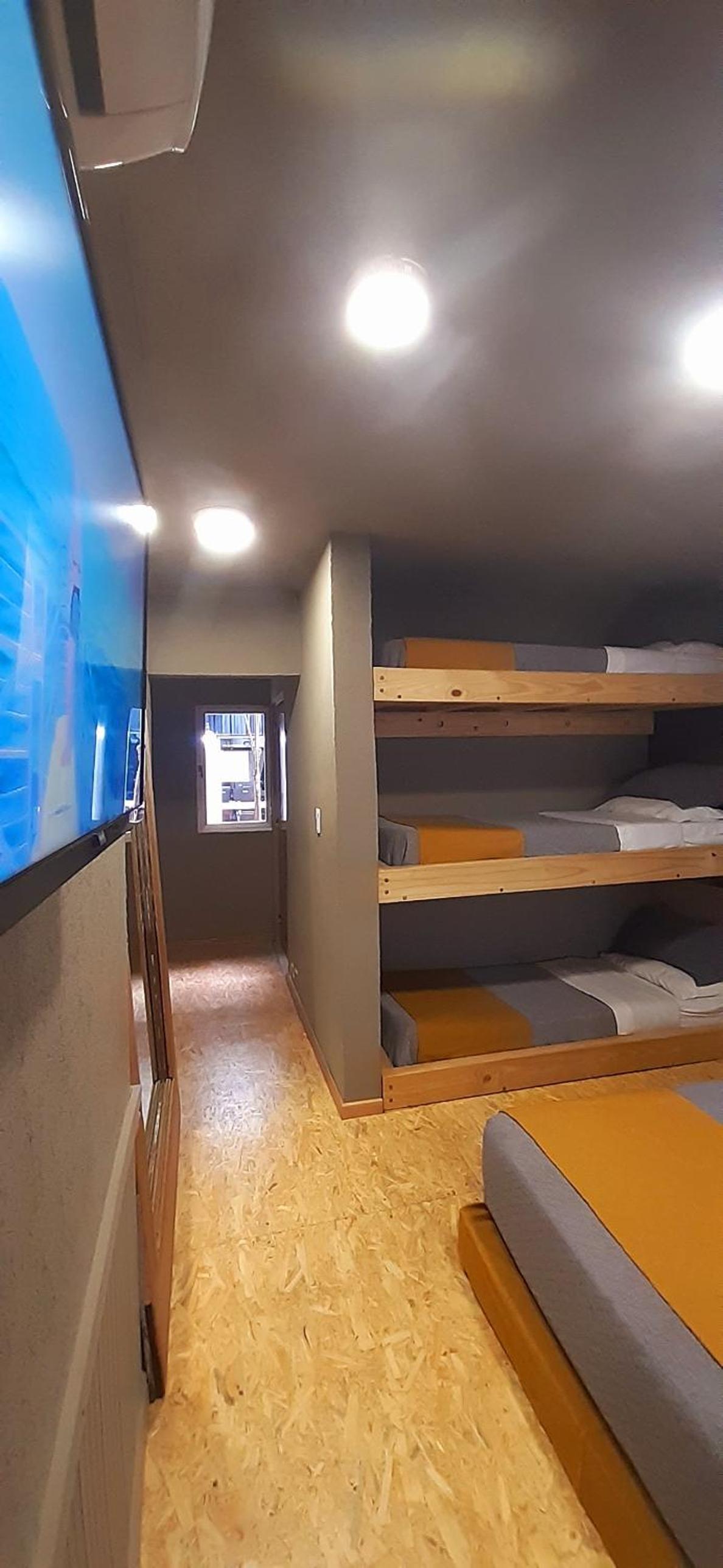 Bucanaan hostel boutique