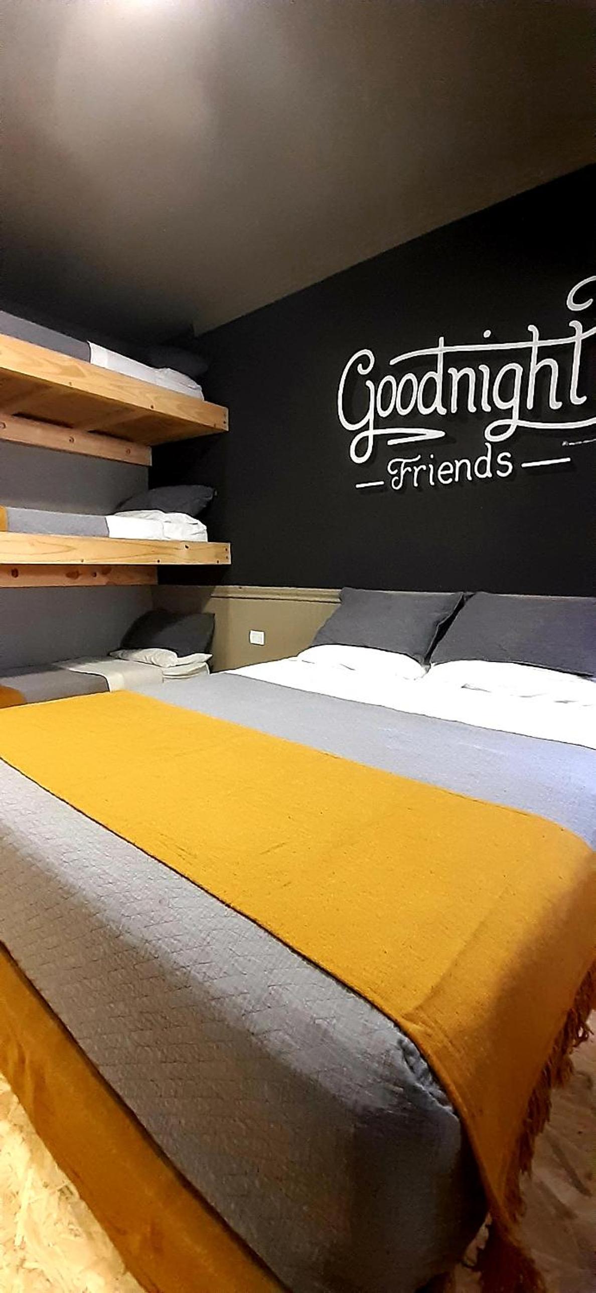 Bucanaan hostel boutique