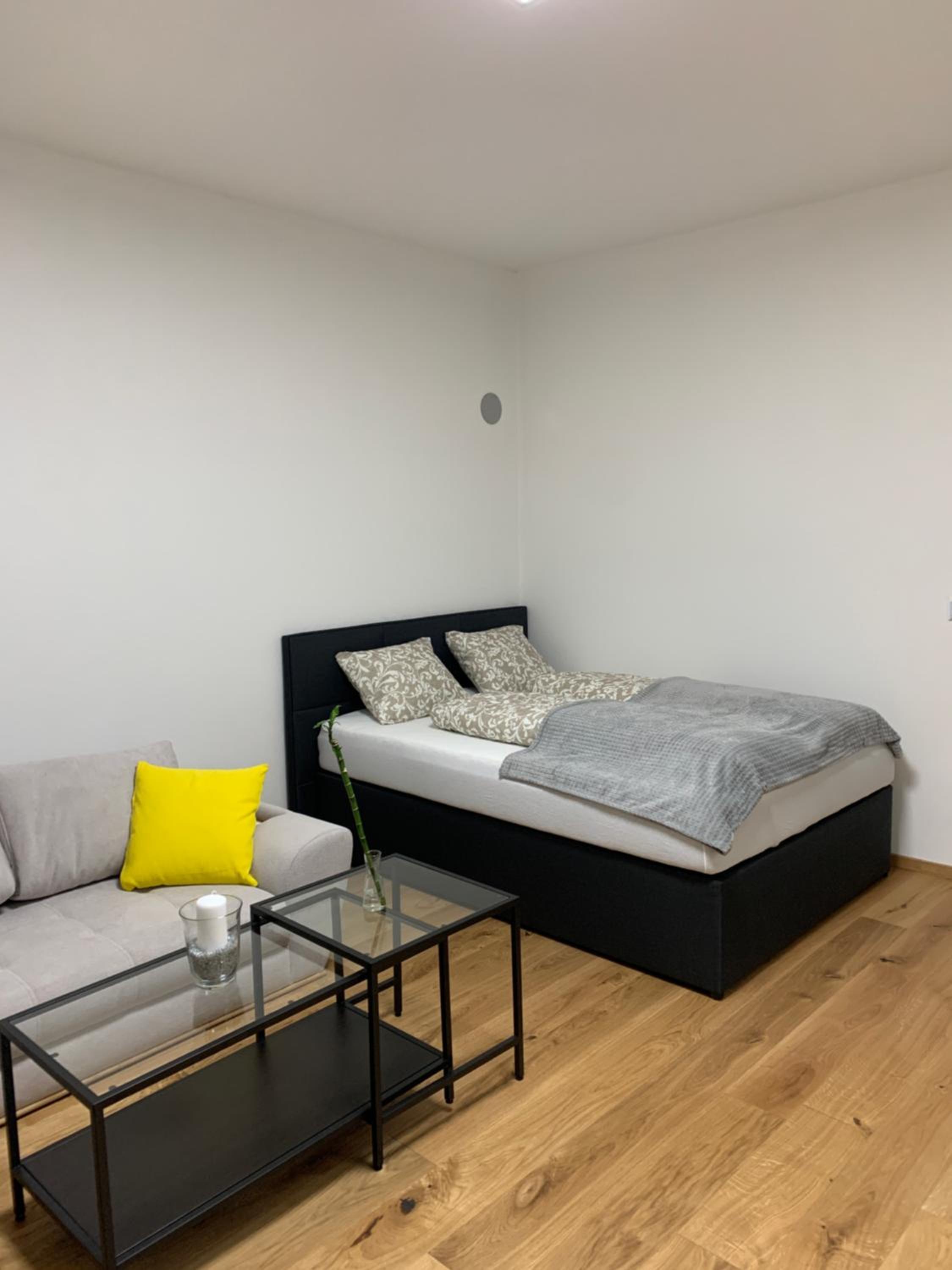 The Oaks Apartment