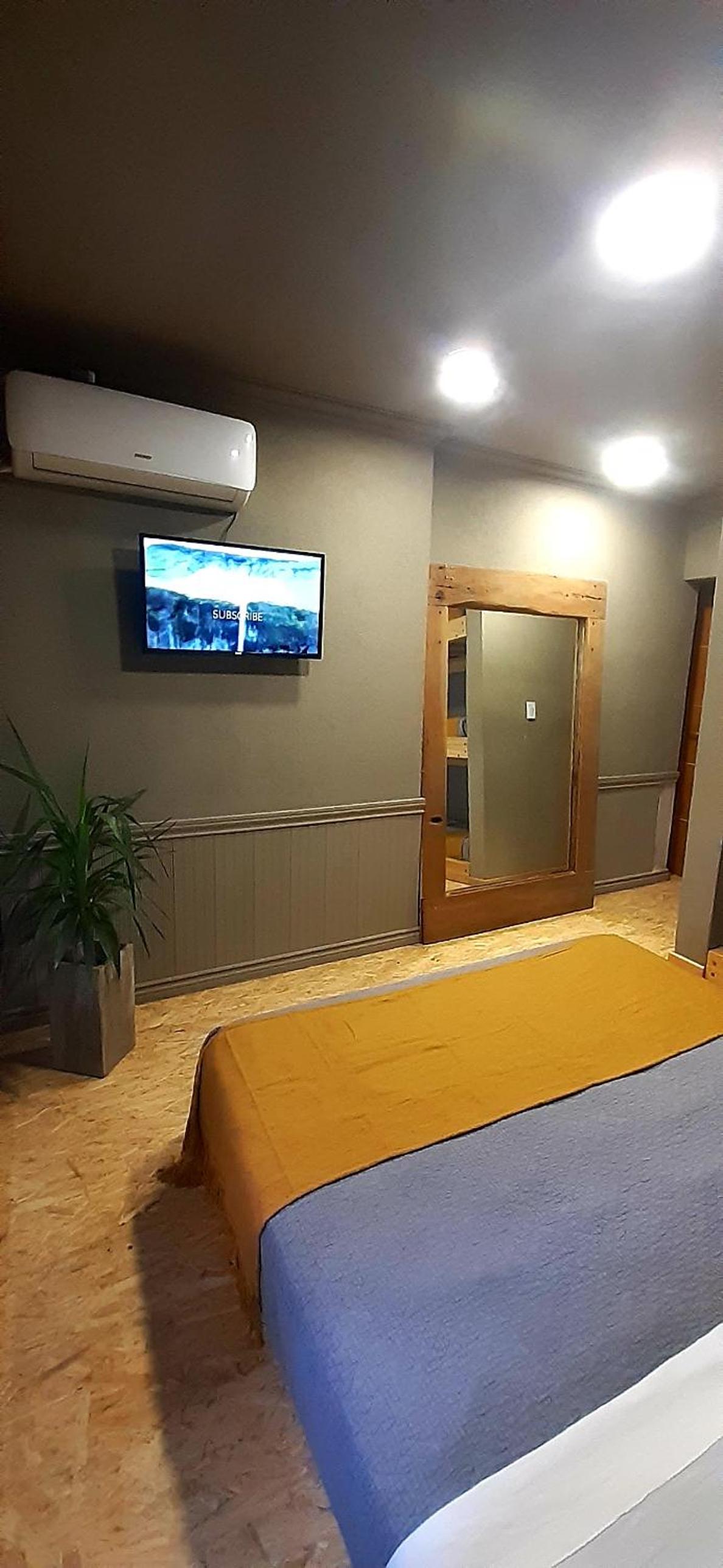 Bucanaan hostel boutique