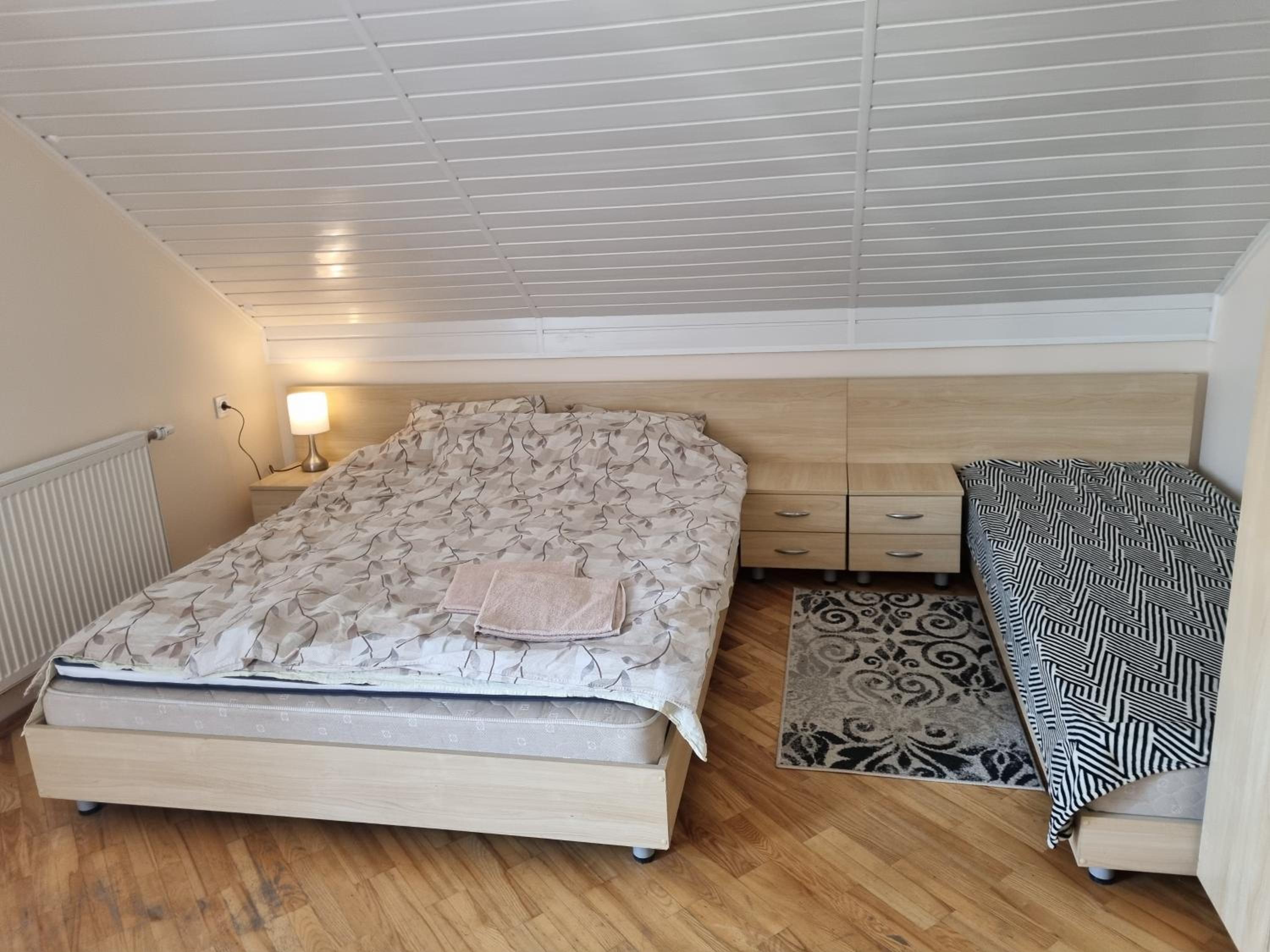 Livingpalanga Meta su balkonu