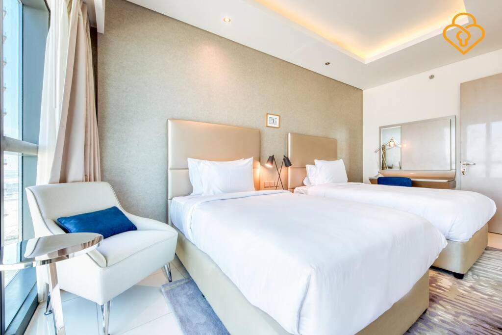 Keysplease 5* 2 B/R Apt, Damac Paramount Residence