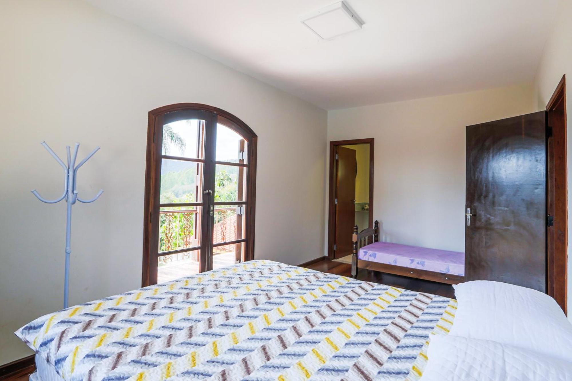 Recanto Atibaia piscina, área gourmet e vista incrível!