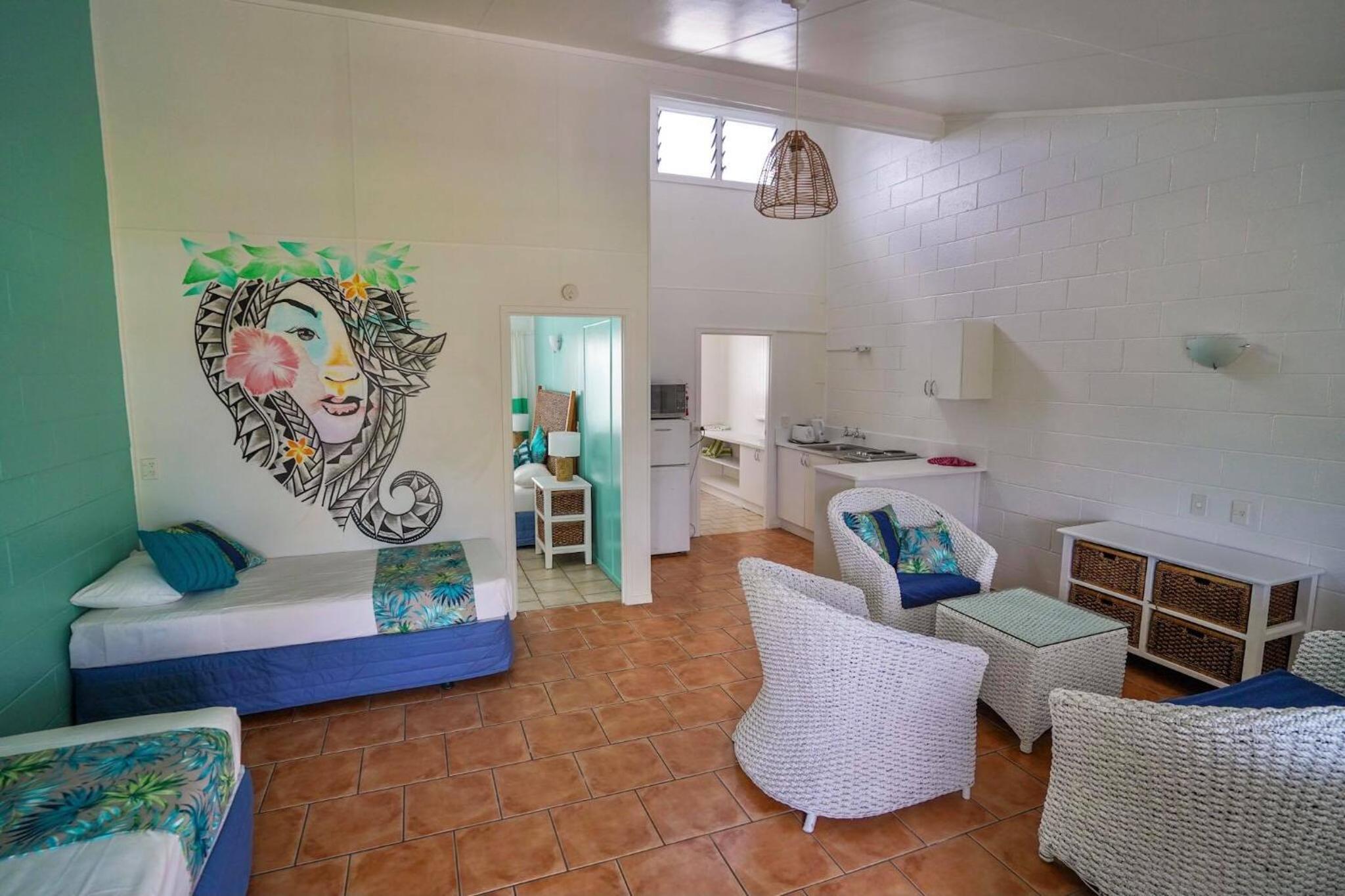 The Black Pearl Beachside Apartments