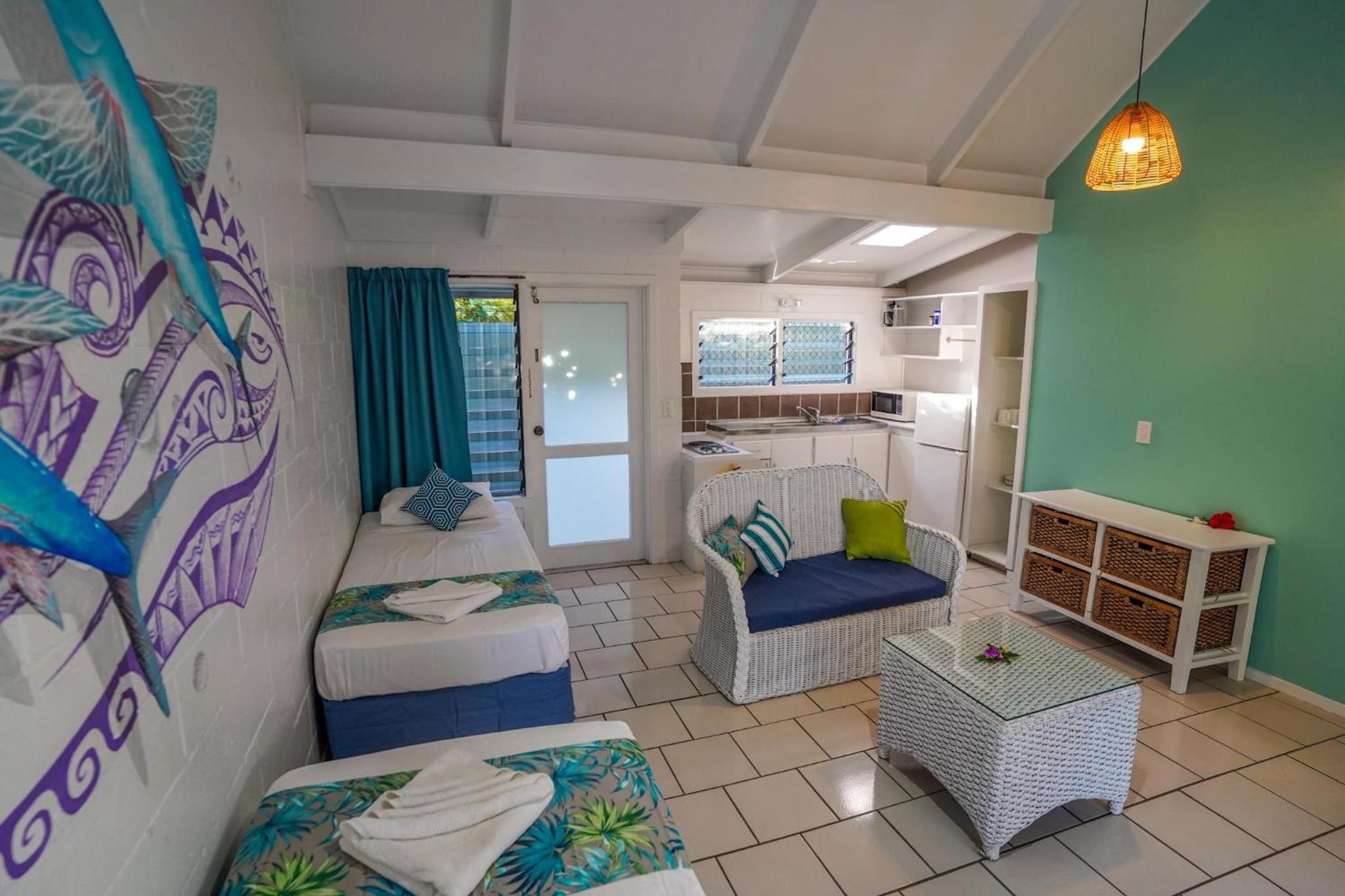 The Black Pearl Beachside Apartments