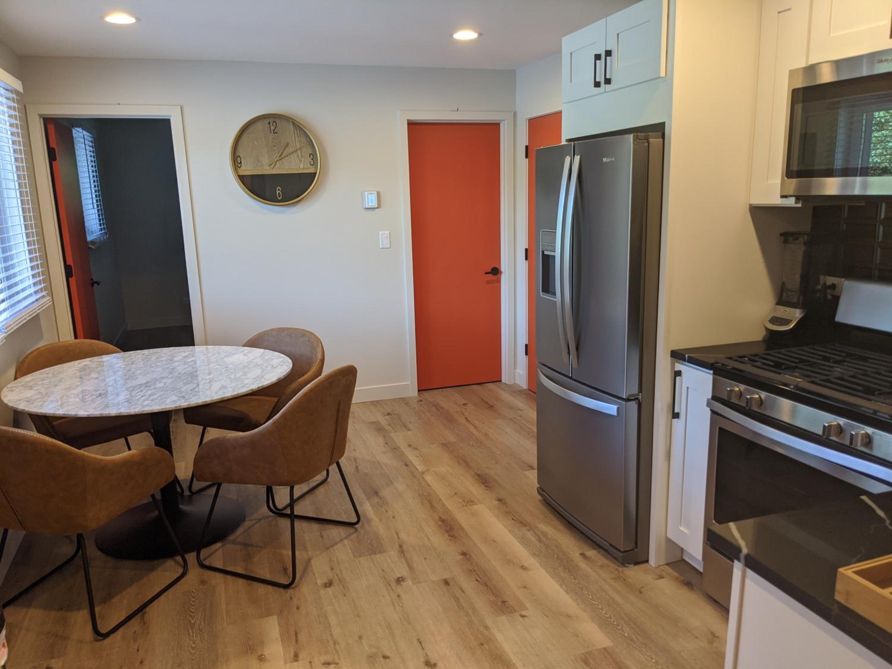4411 Inn & Suites view 4