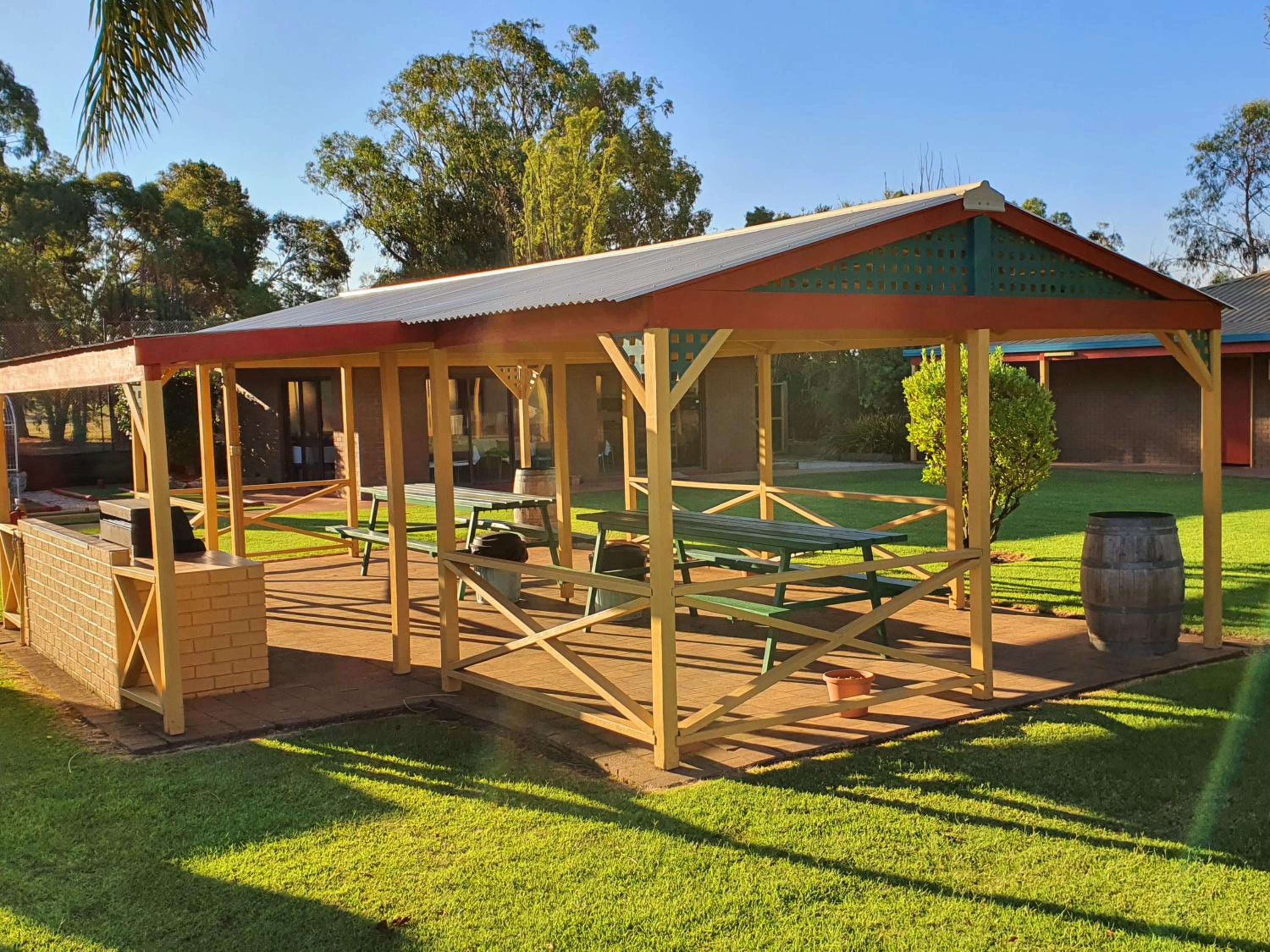 Barooga Country Inn Motel