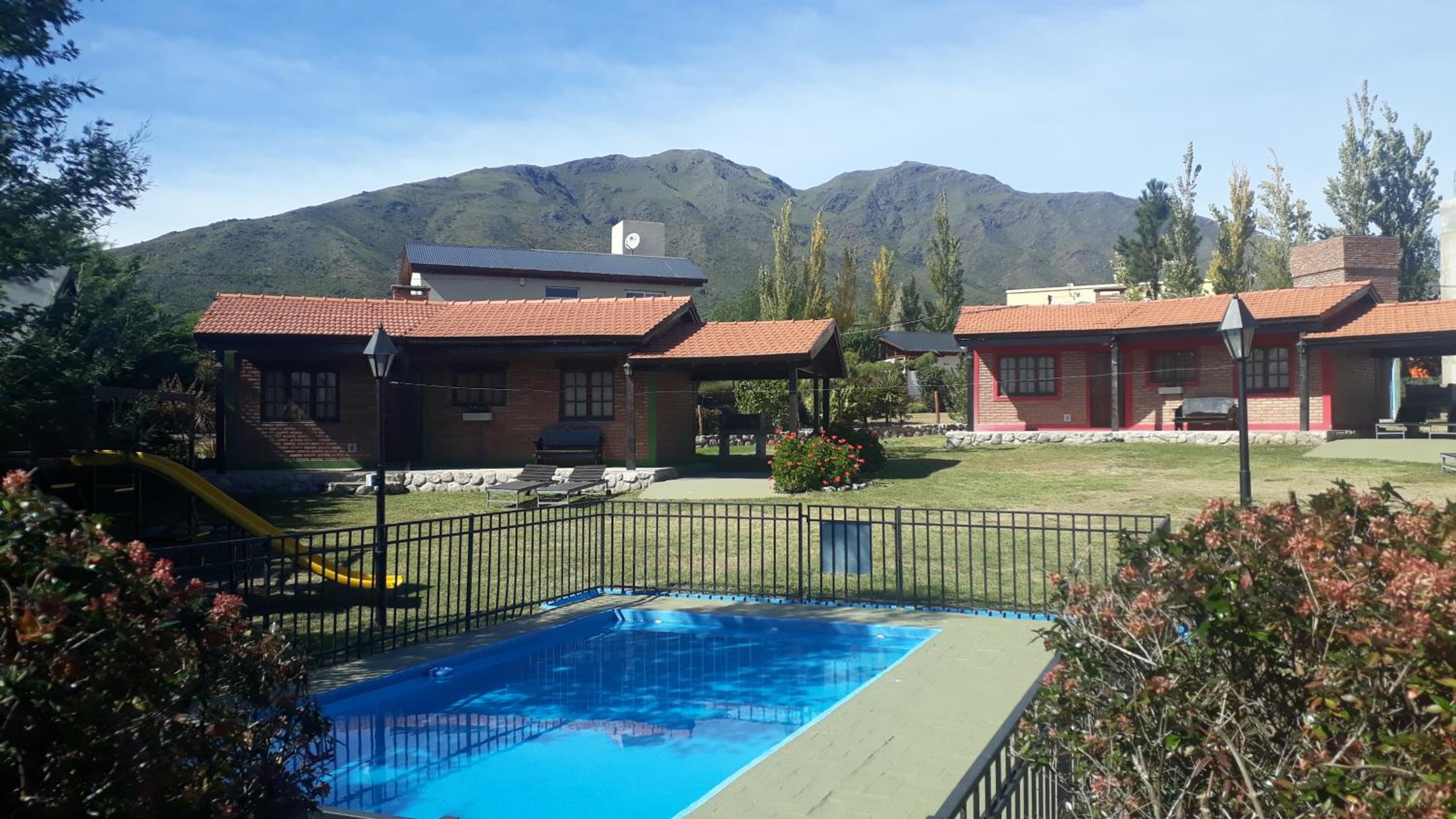 Hotel Portal del Uritorco - Image 1