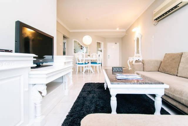 Century Bay Private Residences photo 7