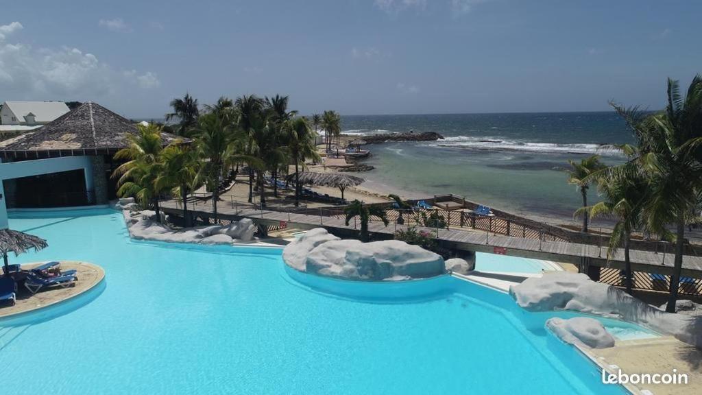 Le petit Eden - Résidence 3 étoiles - Piscine et plage "Le Manganao" view 2